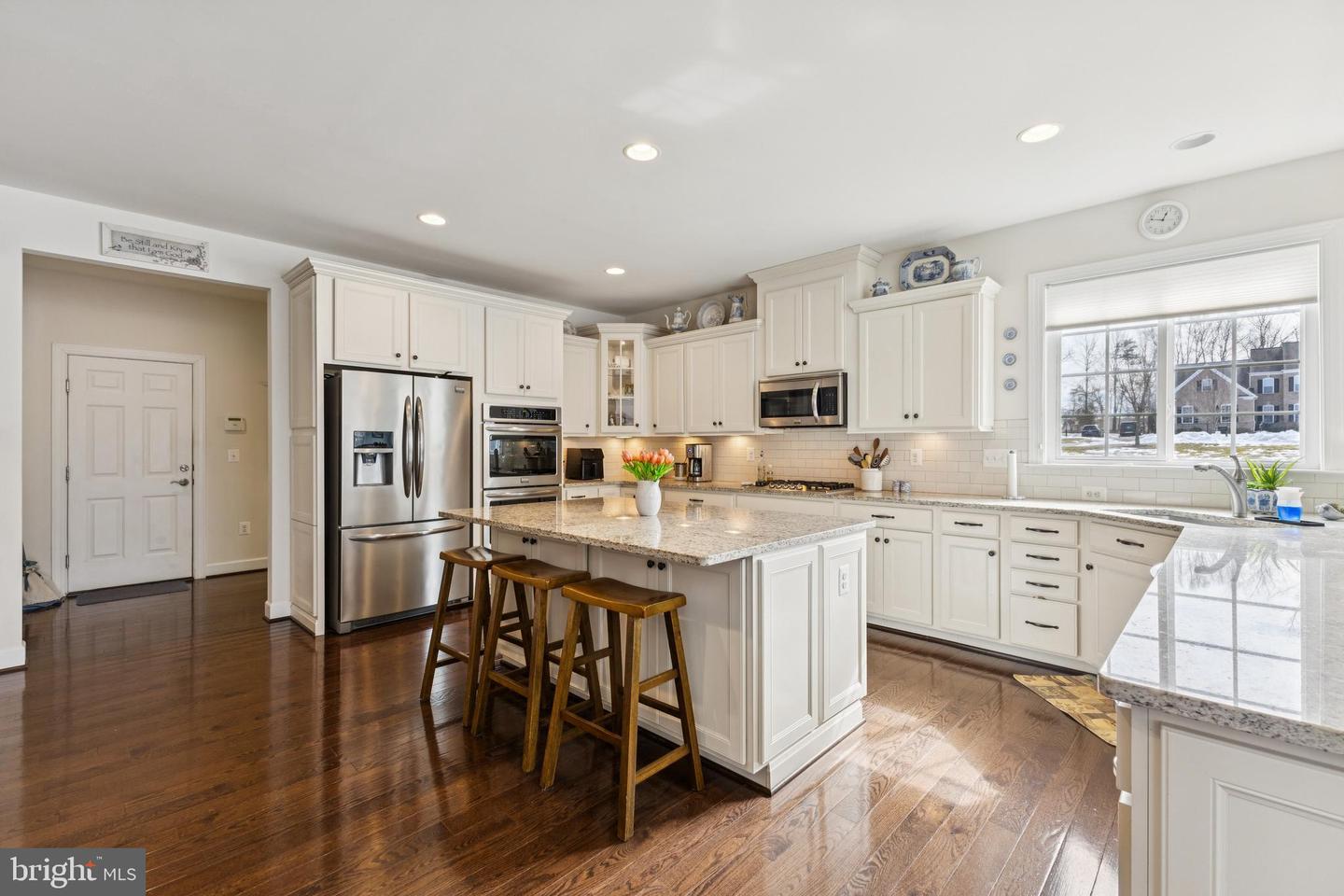 9940 SUMMERWOOD DR, MANASSAS, Virginia 20111, 4 Bedrooms Bedrooms, ,3 BathroomsBathrooms,Residential,For sale,9940 SUMMERWOOD DR,VAPW2112026 MLS # VAPW2112026