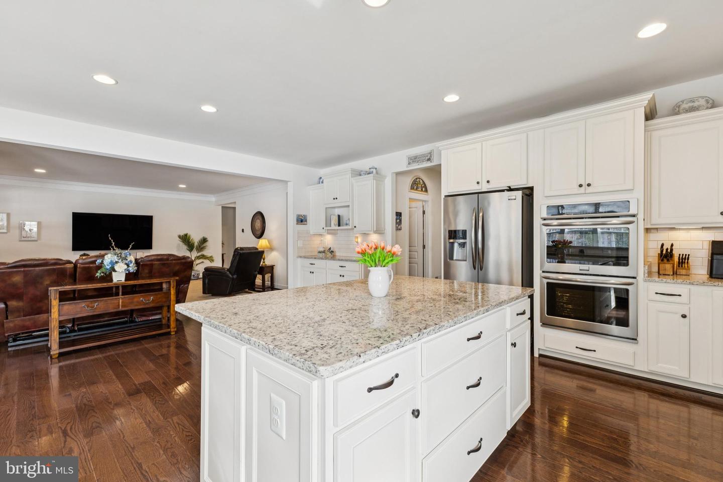 9940 SUMMERWOOD DR, MANASSAS, Virginia 20111, 4 Bedrooms Bedrooms, ,3 BathroomsBathrooms,Residential,For sale,9940 SUMMERWOOD DR,VAPW2112026 MLS # VAPW2112026