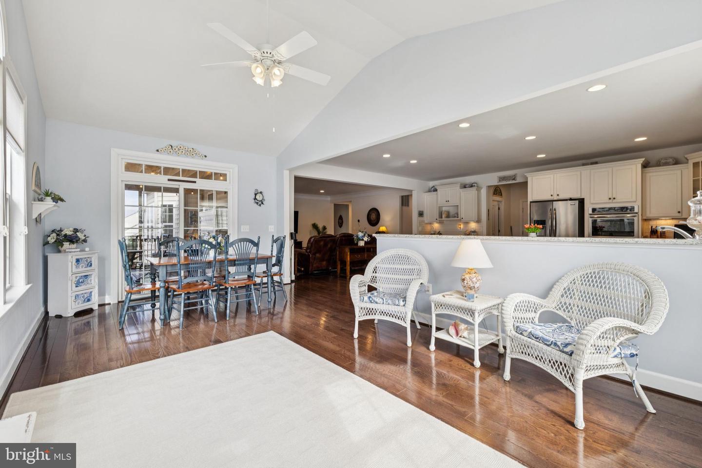 9940 SUMMERWOOD DR, MANASSAS, Virginia 20111, 4 Bedrooms Bedrooms, ,3 BathroomsBathrooms,Residential,For sale,9940 SUMMERWOOD DR,VAPW2112026 MLS # VAPW2112026