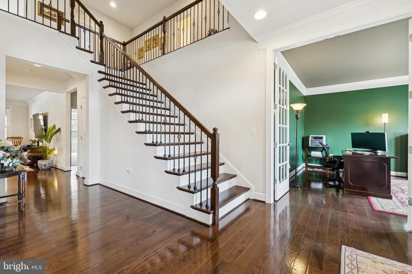 9940 SUMMERWOOD DR, MANASSAS, Virginia 20111, 4 Bedrooms Bedrooms, ,3 BathroomsBathrooms,Residential,For sale,9940 SUMMERWOOD DR,VAPW2112026 MLS # VAPW2112026