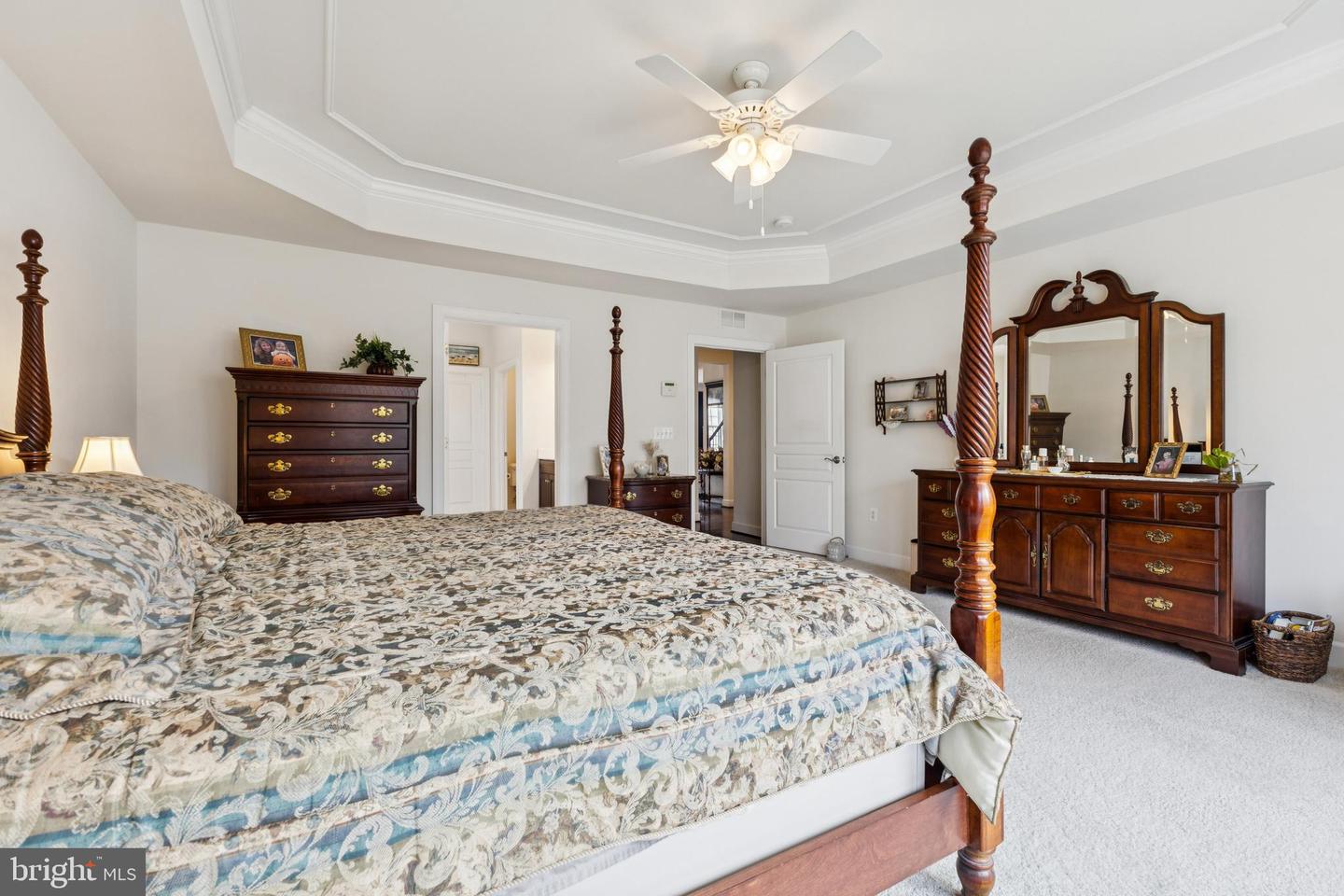 9940 SUMMERWOOD DR, MANASSAS, Virginia 20111, 4 Bedrooms Bedrooms, ,3 BathroomsBathrooms,Residential,For sale,9940 SUMMERWOOD DR,VAPW2112026 MLS # VAPW2112026