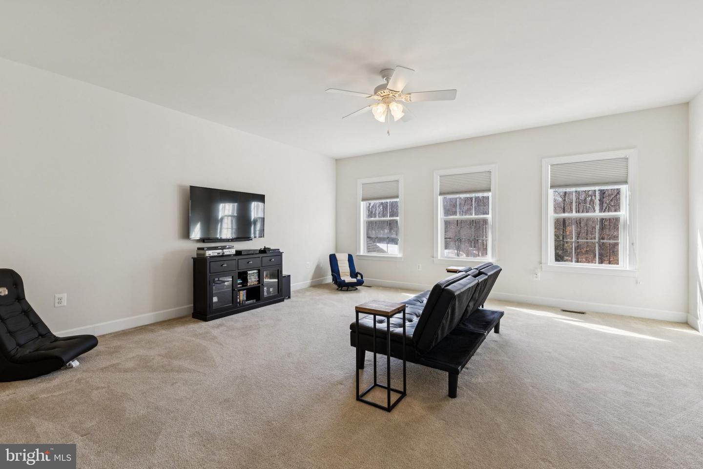 9940 SUMMERWOOD DR, MANASSAS, Virginia 20111, 4 Bedrooms Bedrooms, ,3 BathroomsBathrooms,Residential,For sale,9940 SUMMERWOOD DR,VAPW2112026 MLS # VAPW2112026