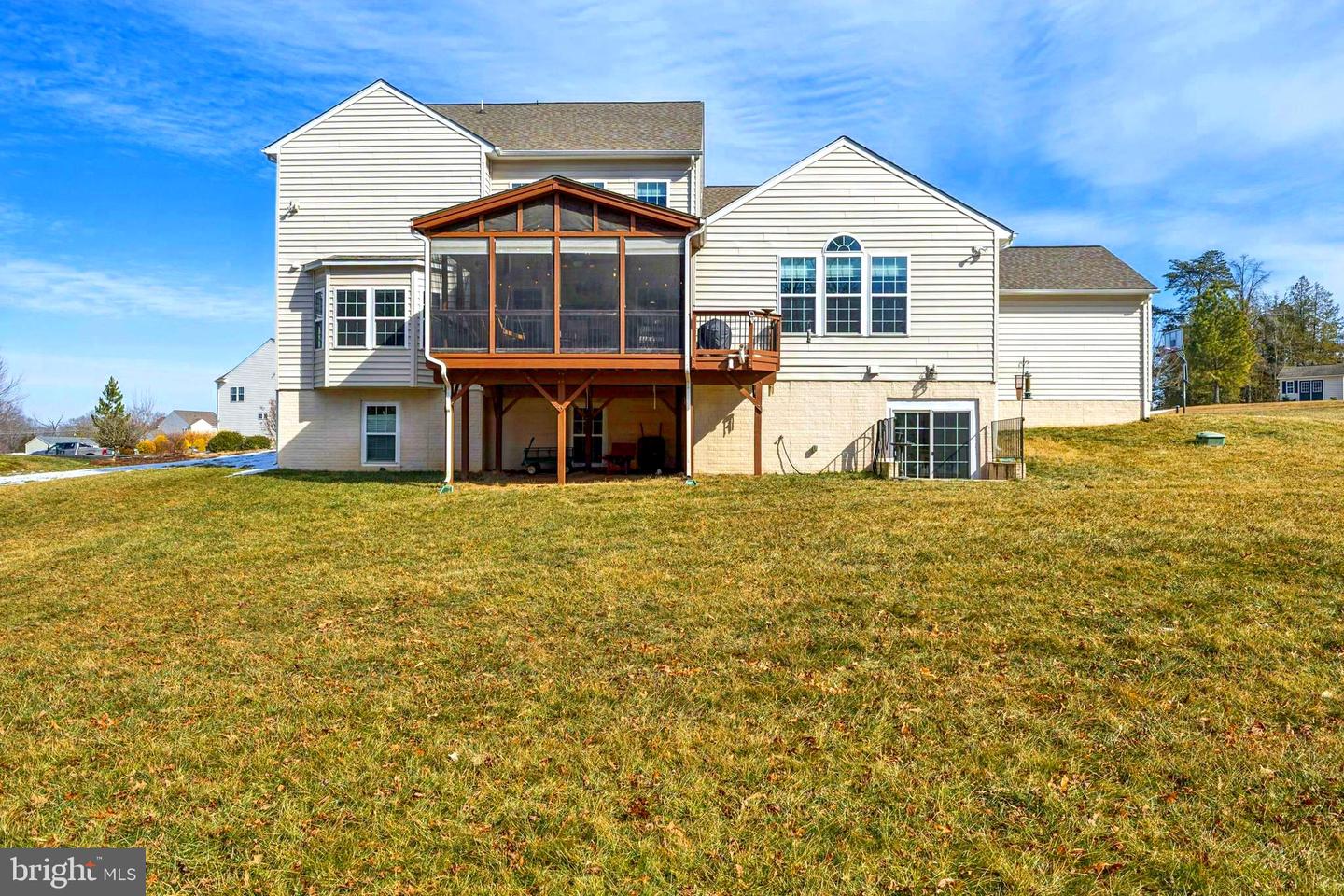 9940 SUMMERWOOD DR, MANASSAS, Virginia 20111, 4 Bedrooms Bedrooms, ,3 BathroomsBathrooms,Residential,For sale,9940 SUMMERWOOD DR,VAPW2112026 MLS # VAPW2112026