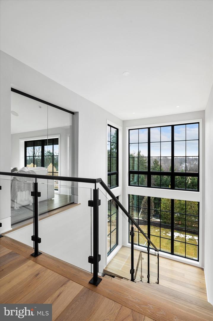 1306 BALLANTRAE CT, MCLEAN, Virginia 22101, 6 Bedrooms Bedrooms, 26 Rooms Rooms,8 BathroomsBathrooms,Residential,For sale,1306 BALLANTRAE CT,VAFX2289520 MLS # VAFX2289520