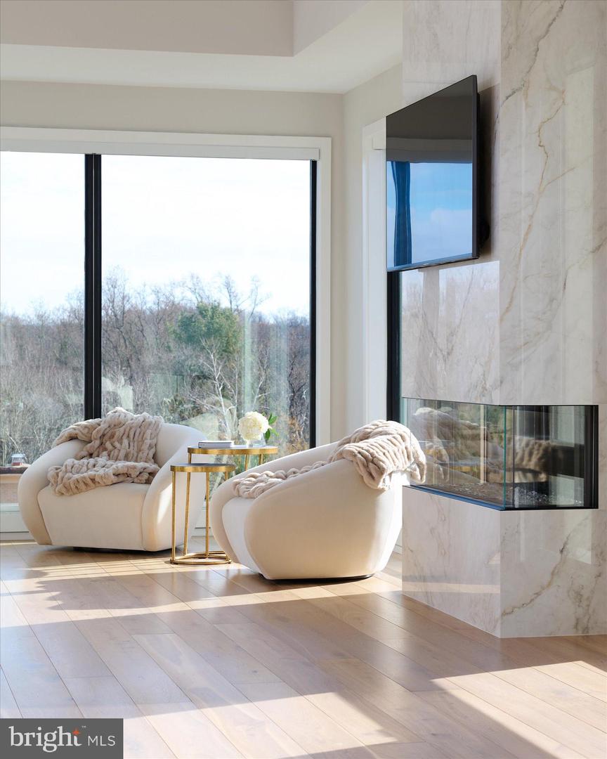 1306 BALLANTRAE CT, MCLEAN, Virginia 22101, 6 Bedrooms Bedrooms, 26 Rooms Rooms,8 BathroomsBathrooms,Residential,For sale,1306 BALLANTRAE CT,VAFX2289520 MLS # VAFX2289520