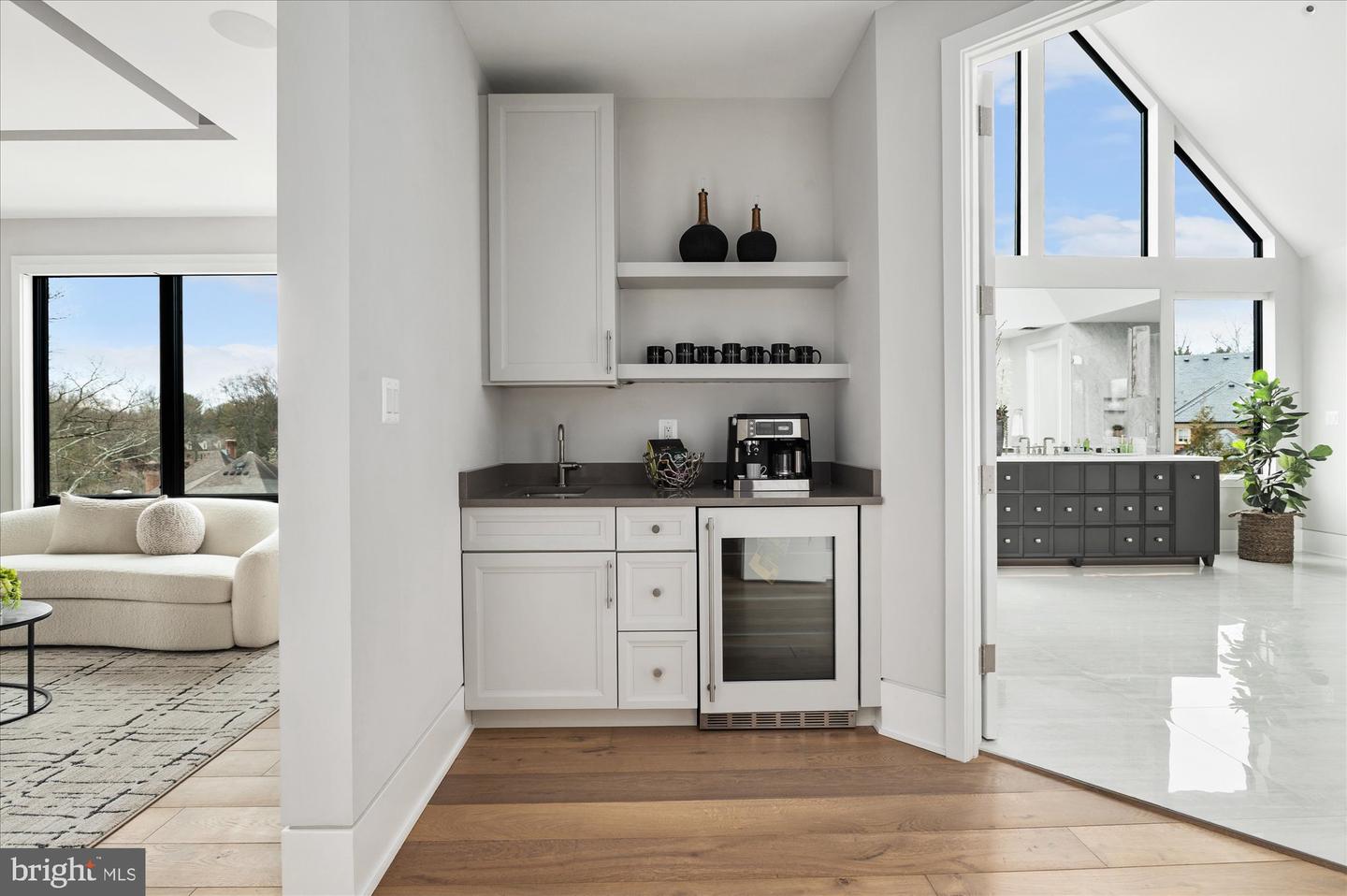 1306 BALLANTRAE CT, MCLEAN, Virginia 22101, 6 Bedrooms Bedrooms, 26 Rooms Rooms,8 BathroomsBathrooms,Residential,For sale,1306 BALLANTRAE CT,VAFX2289520 MLS # VAFX2289520