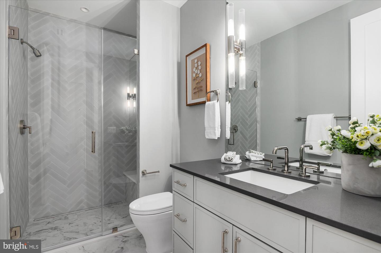 1306 BALLANTRAE CT, MCLEAN, Virginia 22101, 6 Bedrooms Bedrooms, 26 Rooms Rooms,8 BathroomsBathrooms,Residential,For sale,1306 BALLANTRAE CT,VAFX2289520 MLS # VAFX2289520