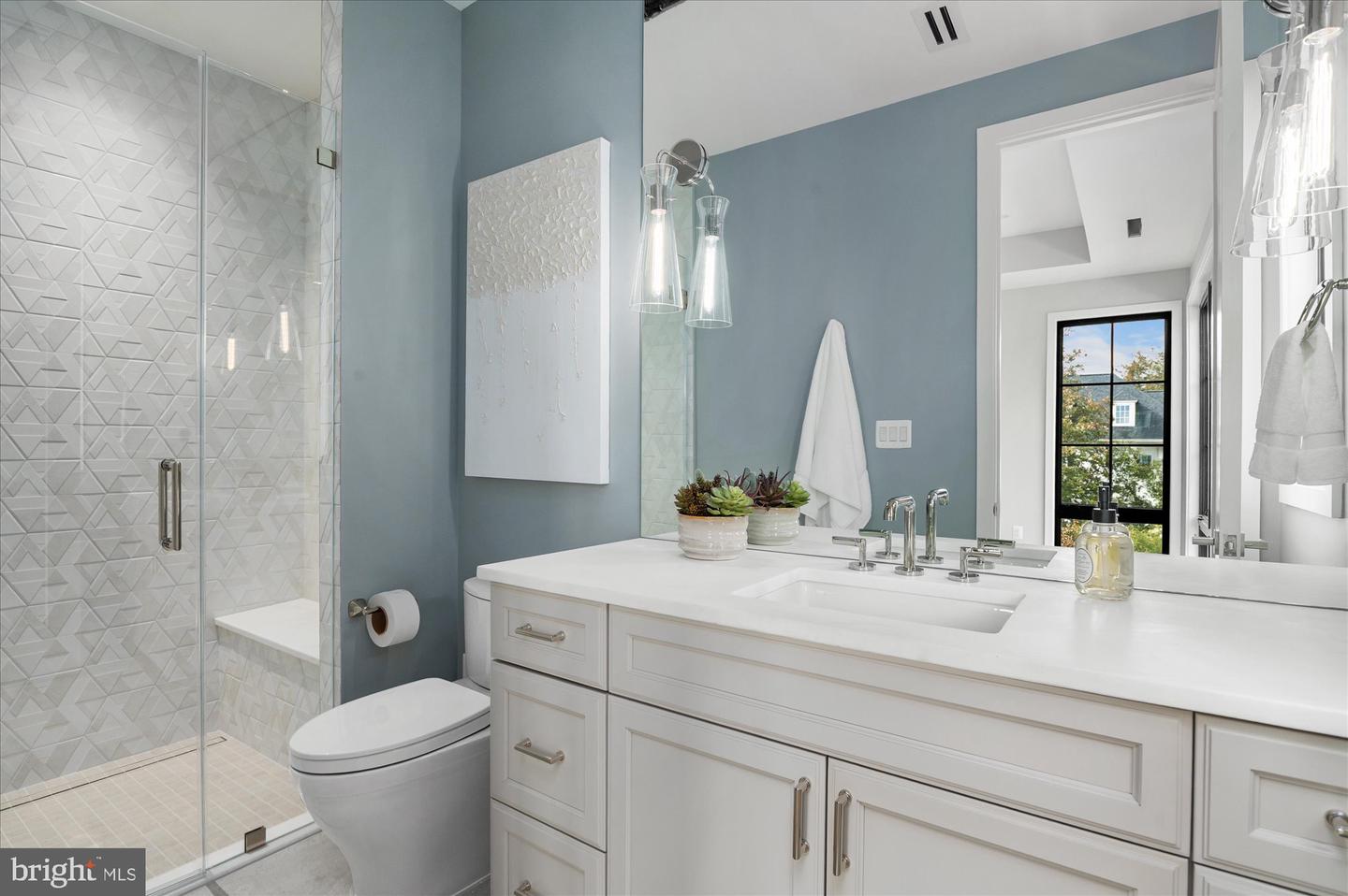 1306 BALLANTRAE CT, MCLEAN, Virginia 22101, 6 Bedrooms Bedrooms, 26 Rooms Rooms,8 BathroomsBathrooms,Residential,For sale,1306 BALLANTRAE CT,VAFX2289520 MLS # VAFX2289520