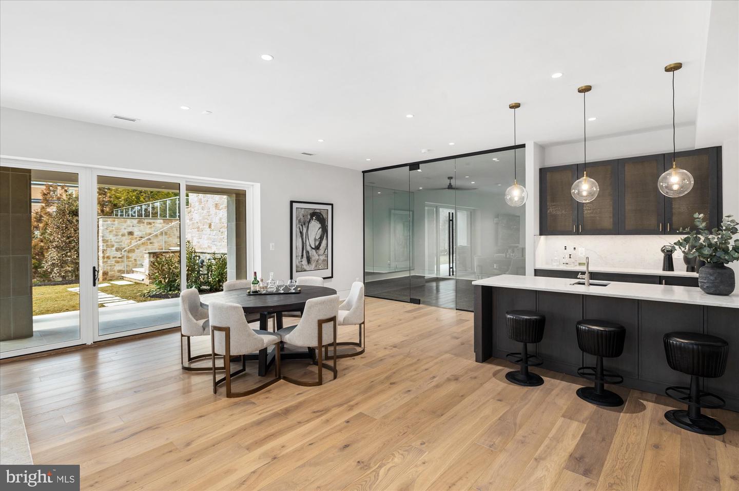 1306 BALLANTRAE CT, MCLEAN, Virginia 22101, 6 Bedrooms Bedrooms, 26 Rooms Rooms,8 BathroomsBathrooms,Residential,For sale,1306 BALLANTRAE CT,VAFX2289520 MLS # VAFX2289520