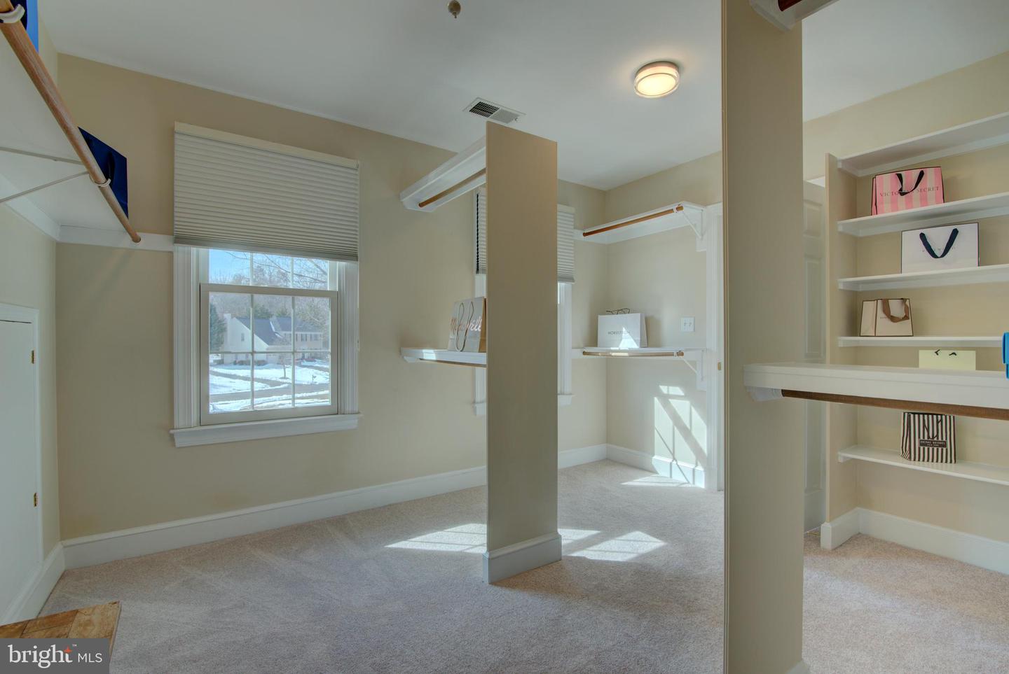 11902 CRAYTON CT, HERNDON, Virginia 20170, 4 Bedrooms Bedrooms, ,4 BathroomsBathrooms,Residential,For sale,11902 CRAYTON CT,VAFX2289538 MLS # VAFX2289538 11902 CRAYTON CT, HERNDON, Virginia 20170, 4 Bedrooms Bedrooms, ,4 BathroomsBathrooms,Residential,For sale,11902 CRAYTON CT,VAFX2289538 MLS # VAFX2289538