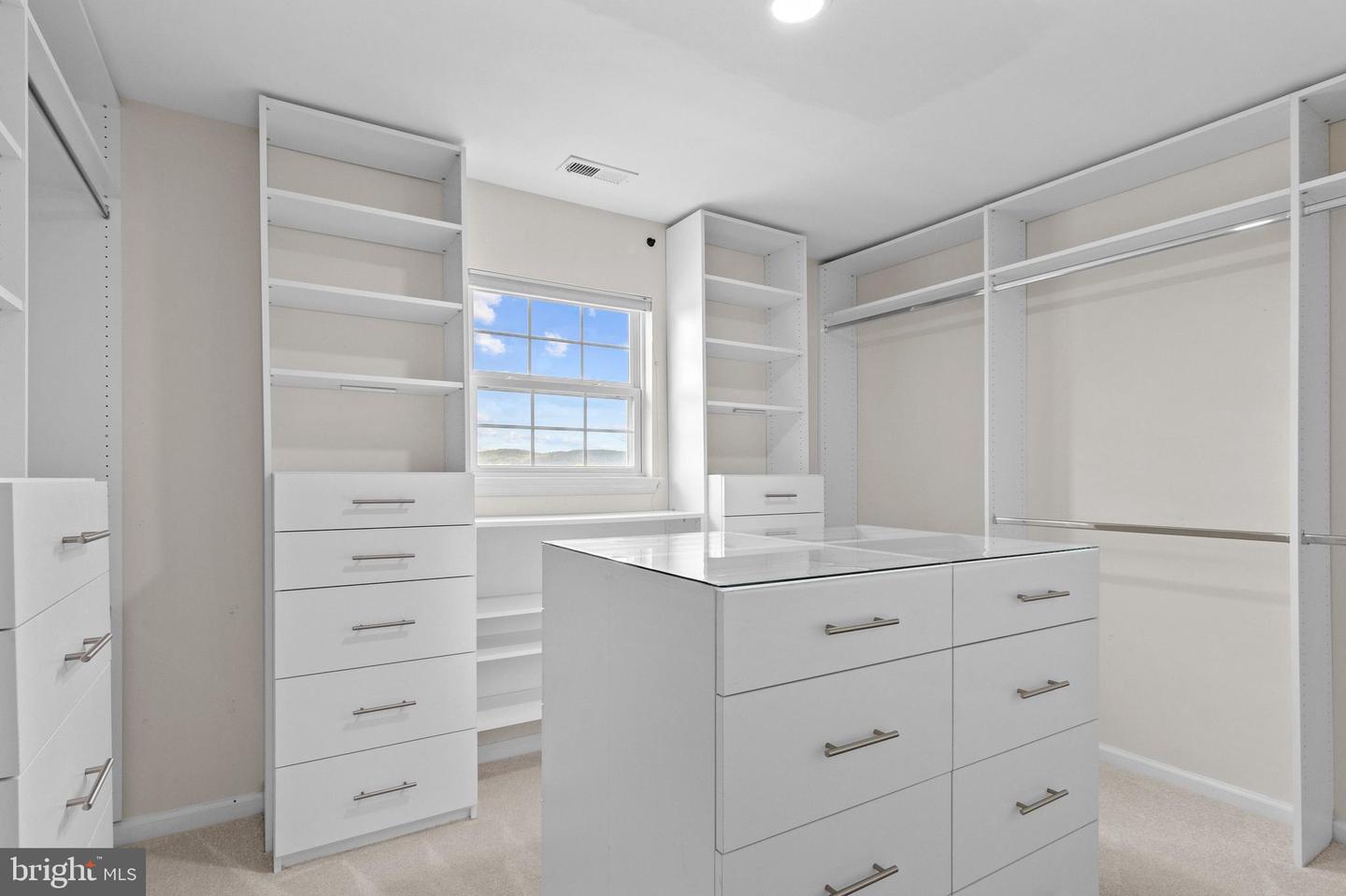 11571 MICA PL, LOVETTSVILLE, Virginia 20180, 4 Bedrooms Bedrooms, ,5 BathroomsBathrooms,Residential,For sale,11571 MICA PL,VALO2115474 MLS # VALO2115474 11571 MICA PL, LOVETTSVILLE, Virginia 20180, 4 Bedrooms Bedrooms, ,5 BathroomsBathrooms,Residential,For sale,11571 MICA PL,VALO2115474 MLS # VALO2115474