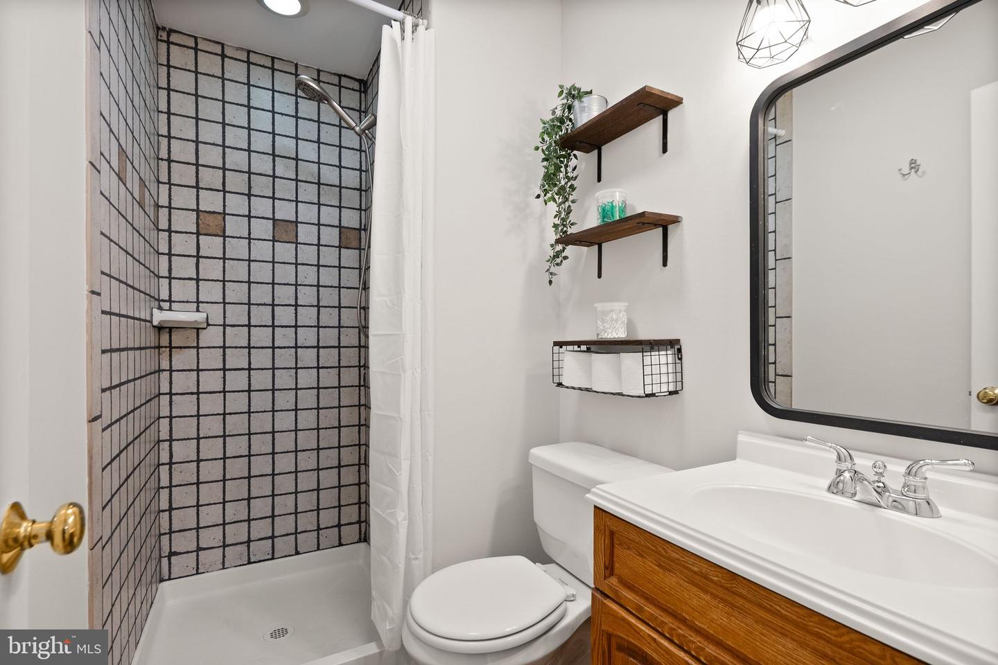 26 WILLOW BRANCH PL, FREDERICKSBURG, Virginia 22405, 4 Bedrooms Bedrooms, ,2 BathroomsBathrooms,Residential,For sale,26 WILLOW BRANCH PL,VAST2045888 MLS # VAST2045888