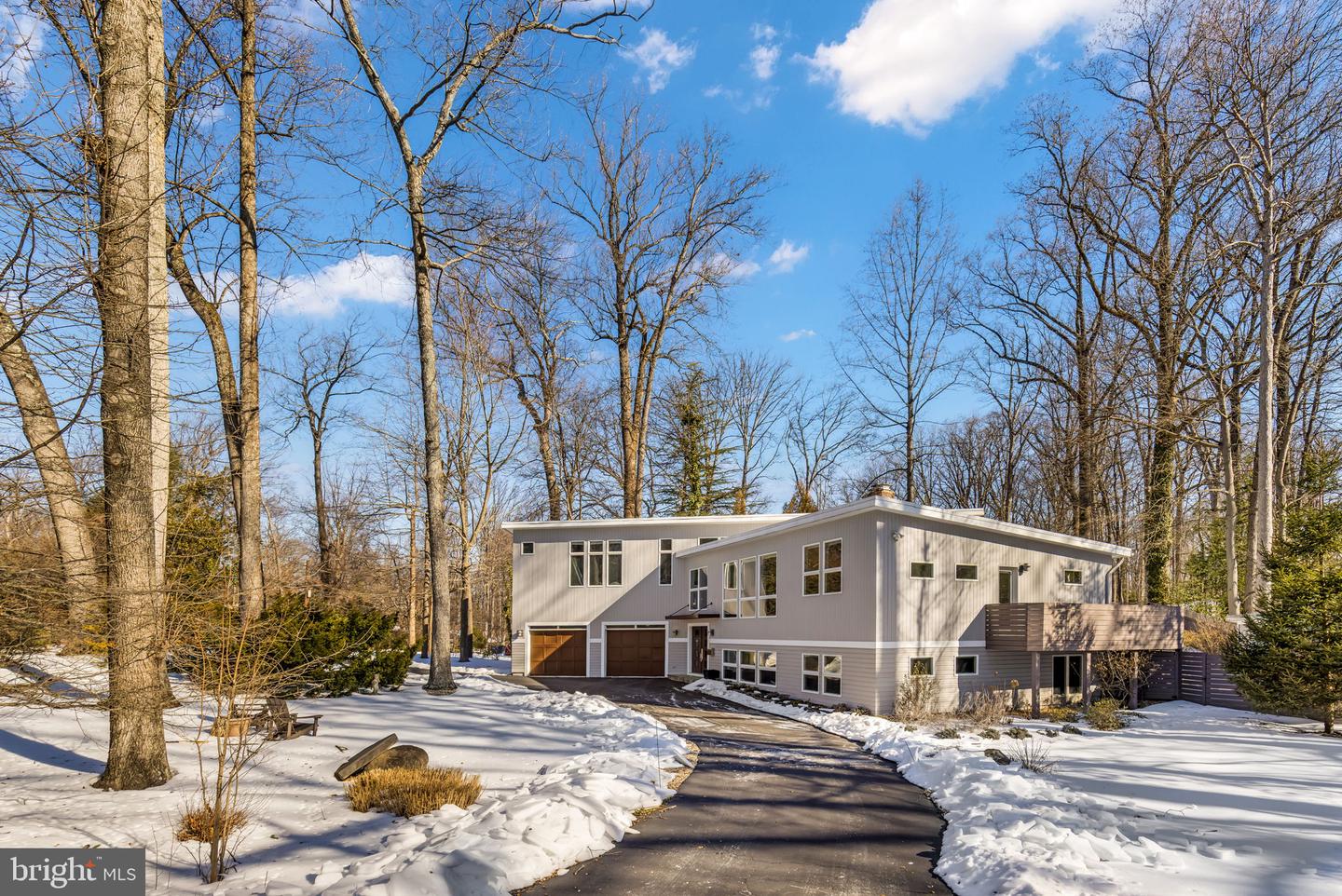 3421 FIDDLERS GRN, FALLS CHURCH, Virginia 22044, 5 Bedrooms Bedrooms, ,3 BathroomsBathrooms,Residential,For sale,3421 FIDDLERS GRN,VAFX2289822 MLS # VAFX2289822