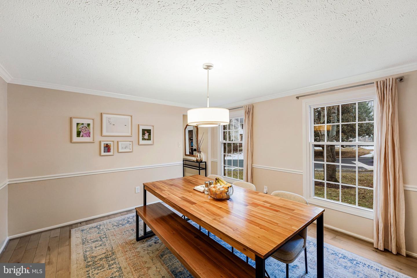 10720 BURR OAK WAY, BURKE, Virginia 22015, 5 Bedrooms Bedrooms, ,2 BathroomsBathrooms,Residential,For sale,10720 BURR OAK WAY,VAFX2289832 MLS # VAFX2289832