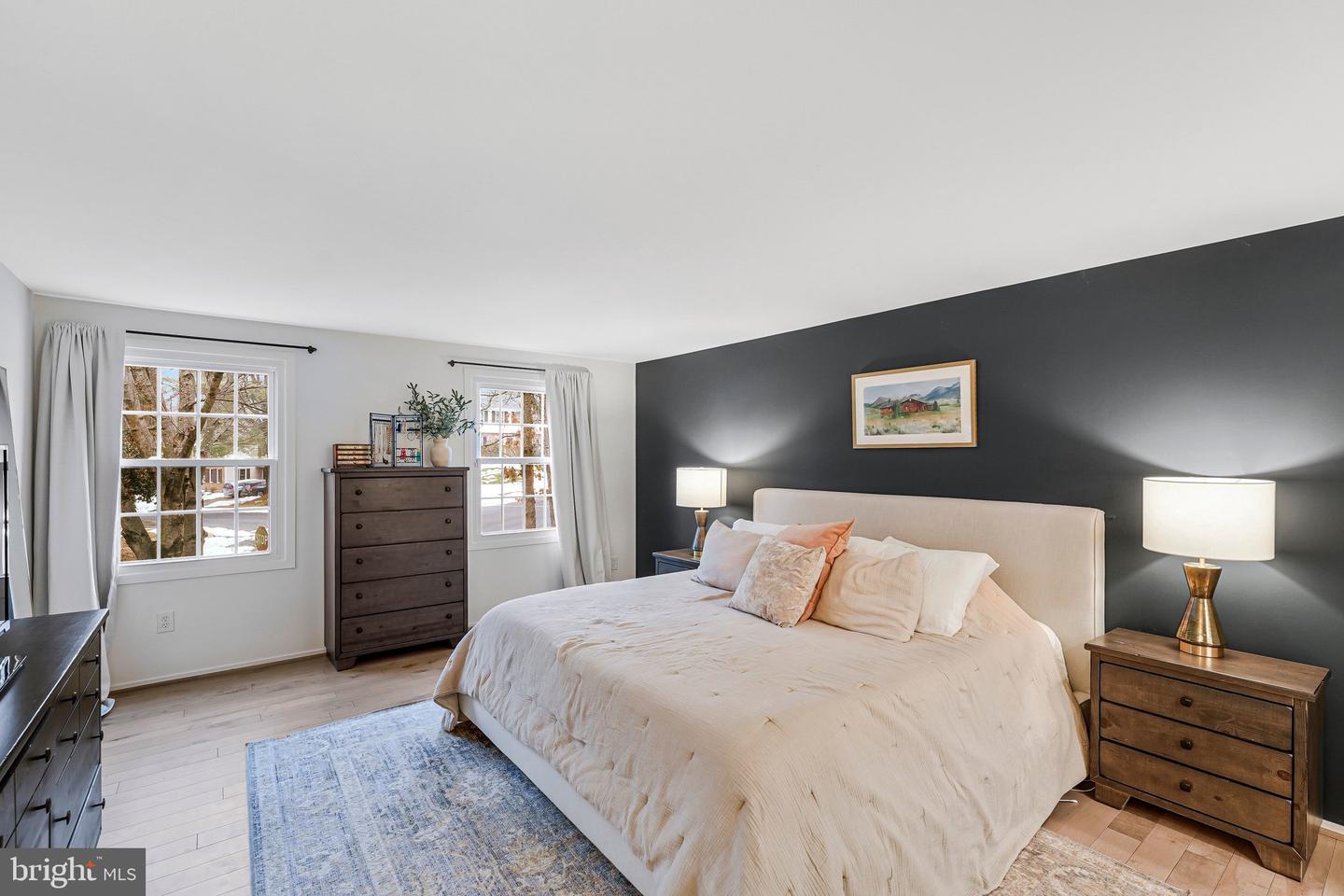 10720 BURR OAK WAY, BURKE, Virginia 22015, 5 Bedrooms Bedrooms, ,2 BathroomsBathrooms,Residential,For sale,10720 BURR OAK WAY,VAFX2289832 MLS # VAFX2289832