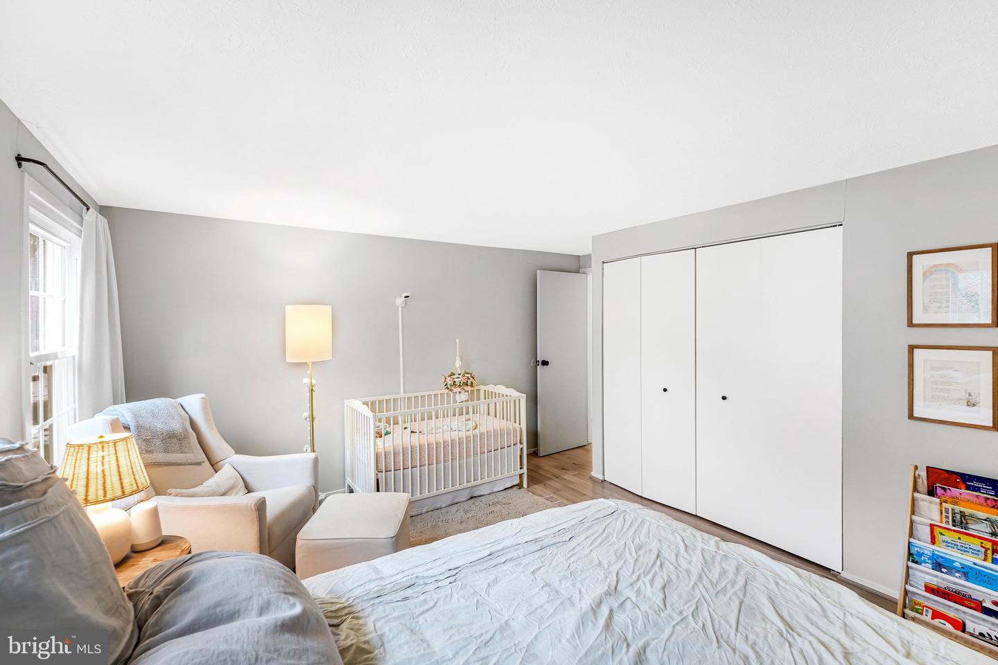 10720 BURR OAK WAY, BURKE, Virginia 22015, 5 Bedrooms Bedrooms, ,2 BathroomsBathrooms,Residential,For sale,10720 BURR OAK WAY,VAFX2289832 MLS # VAFX2289832