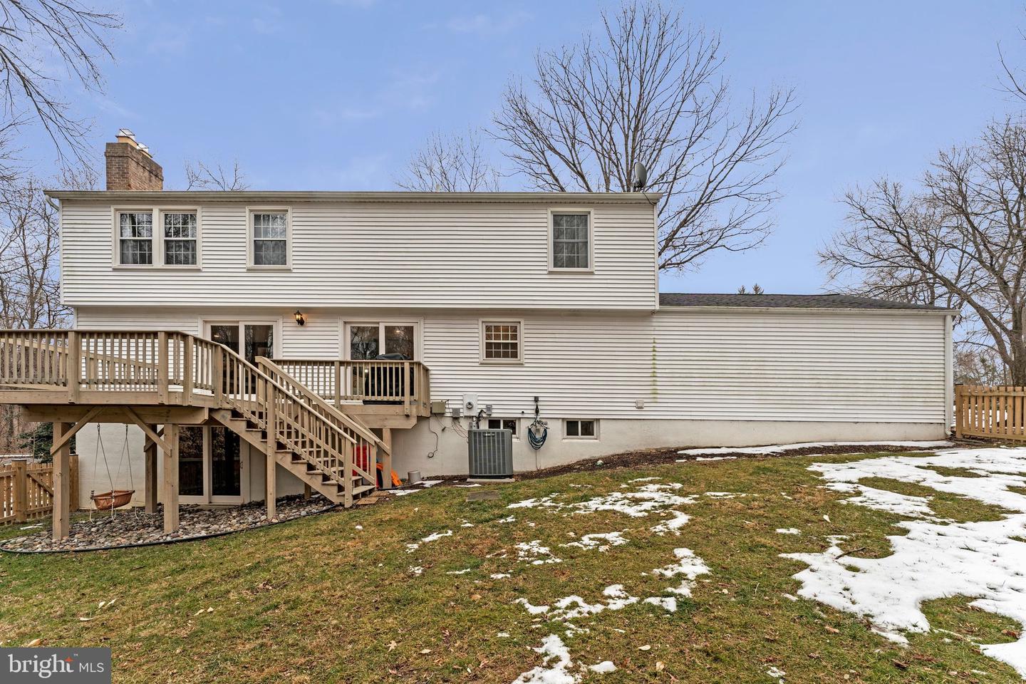 10720 BURR OAK WAY, BURKE, Virginia 22015, 5 Bedrooms Bedrooms, ,2 BathroomsBathrooms,Residential,For sale,10720 BURR OAK WAY,VAFX2289832 MLS # VAFX2289832