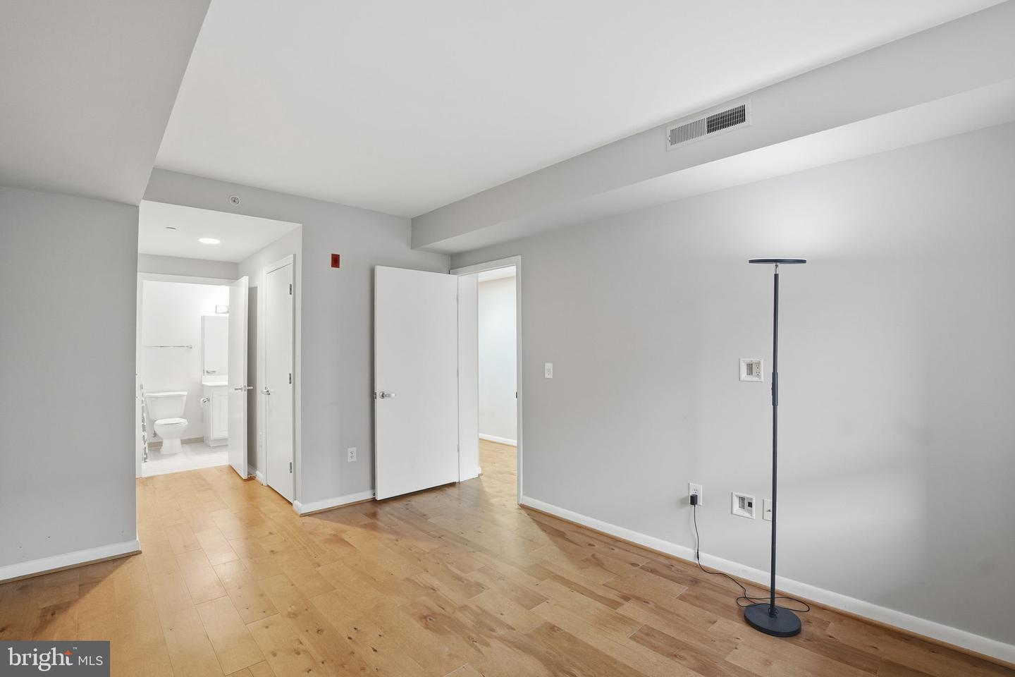 350 G ST SW #N302, WASHINGTON, District Of Columbia 20024, 2 Bedrooms Bedrooms, ,2 BathroomsBathrooms,Residential,For sale,350 G ST SW #N302,DCDC2245302 MLS # DCDC2245302 350 G ST SW #N302, WASHINGTON, District Of Columbia 20024, 2 Bedrooms Bedrooms, ,2 BathroomsBathrooms,Residential,For sale,350 G ST SW #N302,DCDC2245302 MLS # DCDC2245302