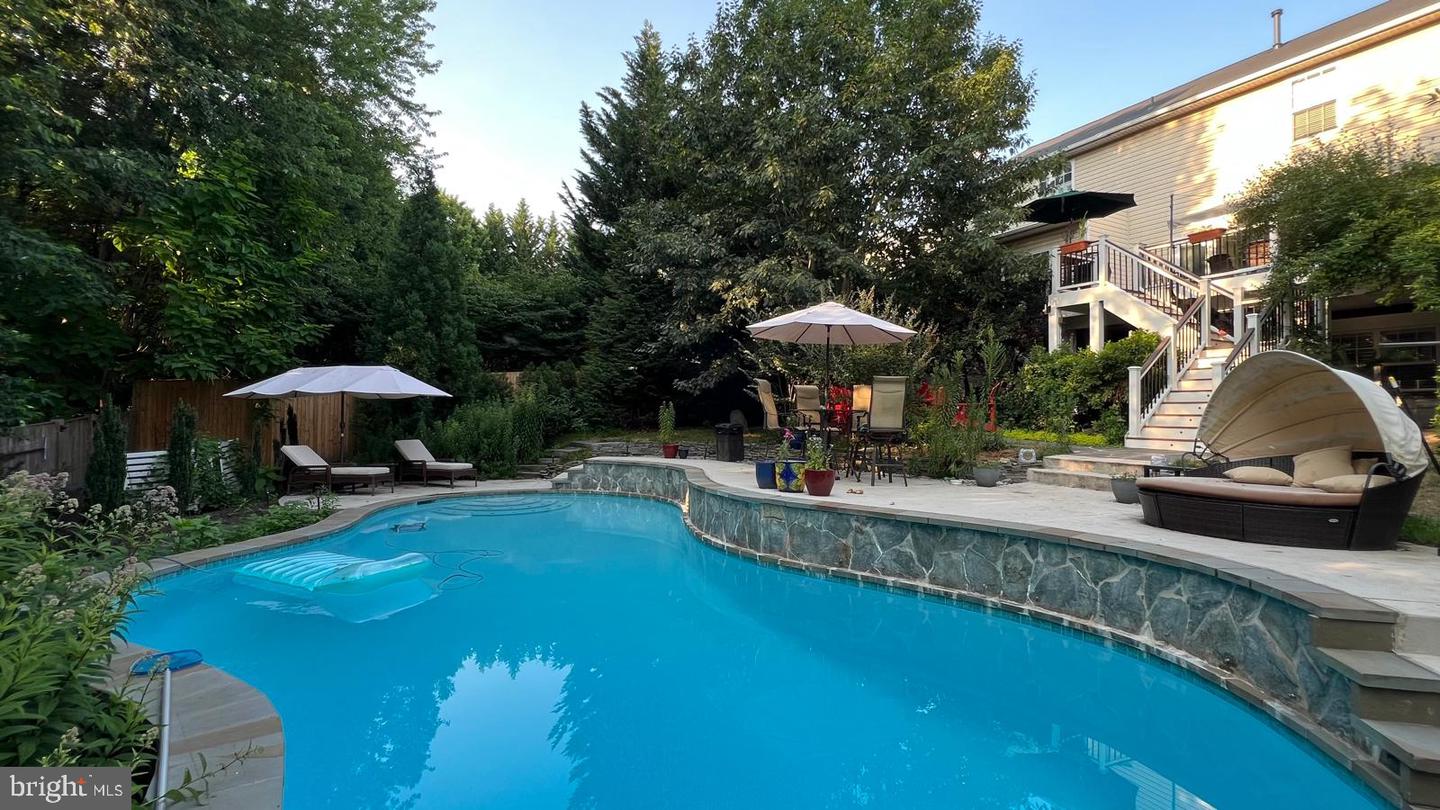 325 BILL BROWER CT, PURCELLVILLE, Virginia 20132, 5 Bedrooms Bedrooms, ,3 BathroomsBathrooms,Residential,For sale,325 BILL BROWER CT,VALO2115542 MLS # VALO2115542