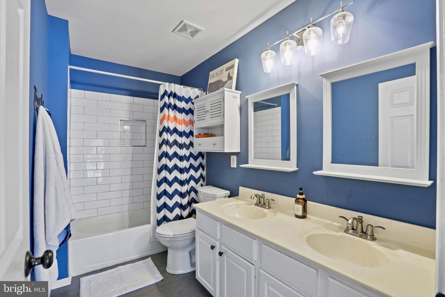 325 BILL BROWER CT, PURCELLVILLE, Virginia 20132, 5 Bedrooms Bedrooms, ,3 BathroomsBathrooms,Residential,For sale,325 BILL BROWER CT,VALO2115542 MLS # VALO2115542