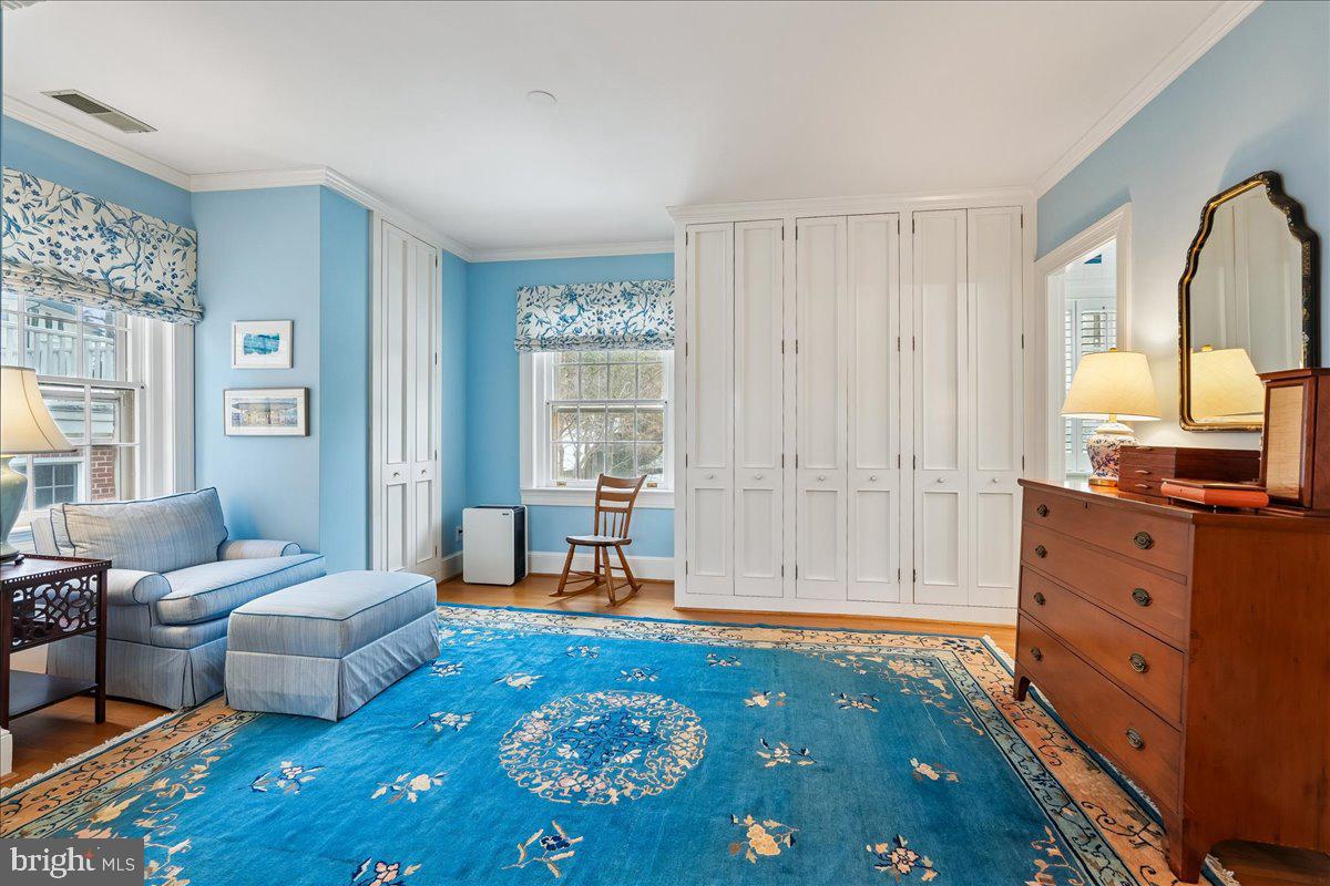 4708 LINNEAN AVE NW, WASHINGTON, District Of Columbia 20008, 4 Bedrooms Bedrooms, ,4 BathroomsBathrooms,Residential,For sale,4708 LINNEAN AVE NW,DCDC2245394 MLS # DCDC2245394