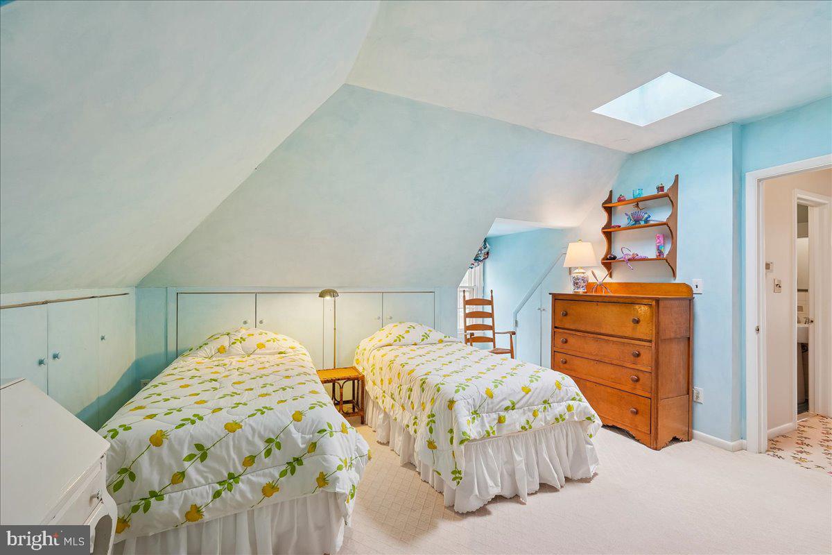 4708 LINNEAN AVE NW, WASHINGTON, District Of Columbia 20008, 4 Bedrooms Bedrooms, ,4 BathroomsBathrooms,Residential,For sale,4708 LINNEAN AVE NW,DCDC2245394 MLS # DCDC2245394