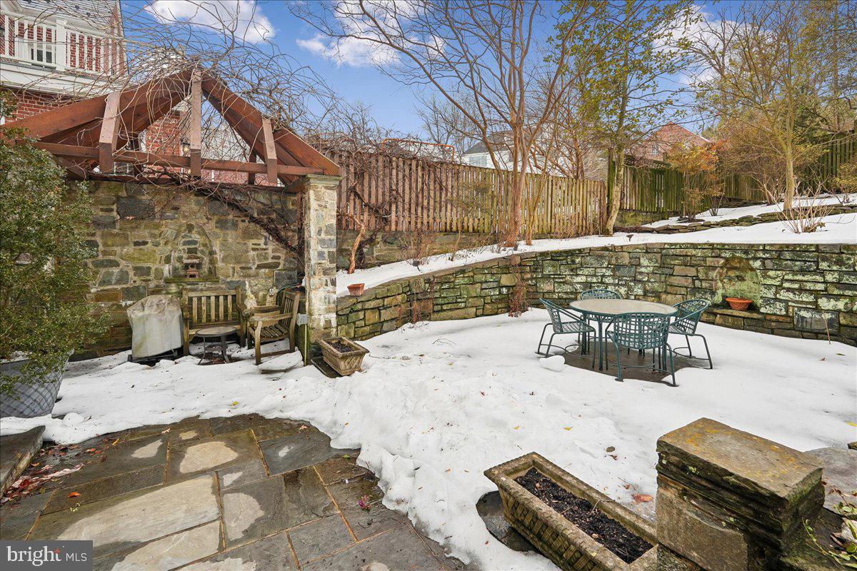 4708 LINNEAN AVE NW, WASHINGTON, District Of Columbia 20008, 4 Bedrooms Bedrooms, ,4 BathroomsBathrooms,Residential,For sale,4708 LINNEAN AVE NW,DCDC2245394 MLS # DCDC2245394