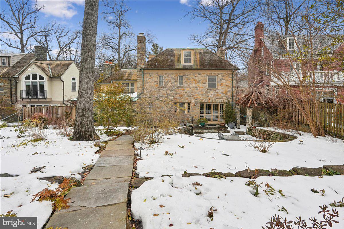 4708 LINNEAN AVE NW, WASHINGTON, District Of Columbia 20008, 4 Bedrooms Bedrooms, ,4 BathroomsBathrooms,Residential,For sale,4708 LINNEAN AVE NW,DCDC2245394 MLS # DCDC2245394