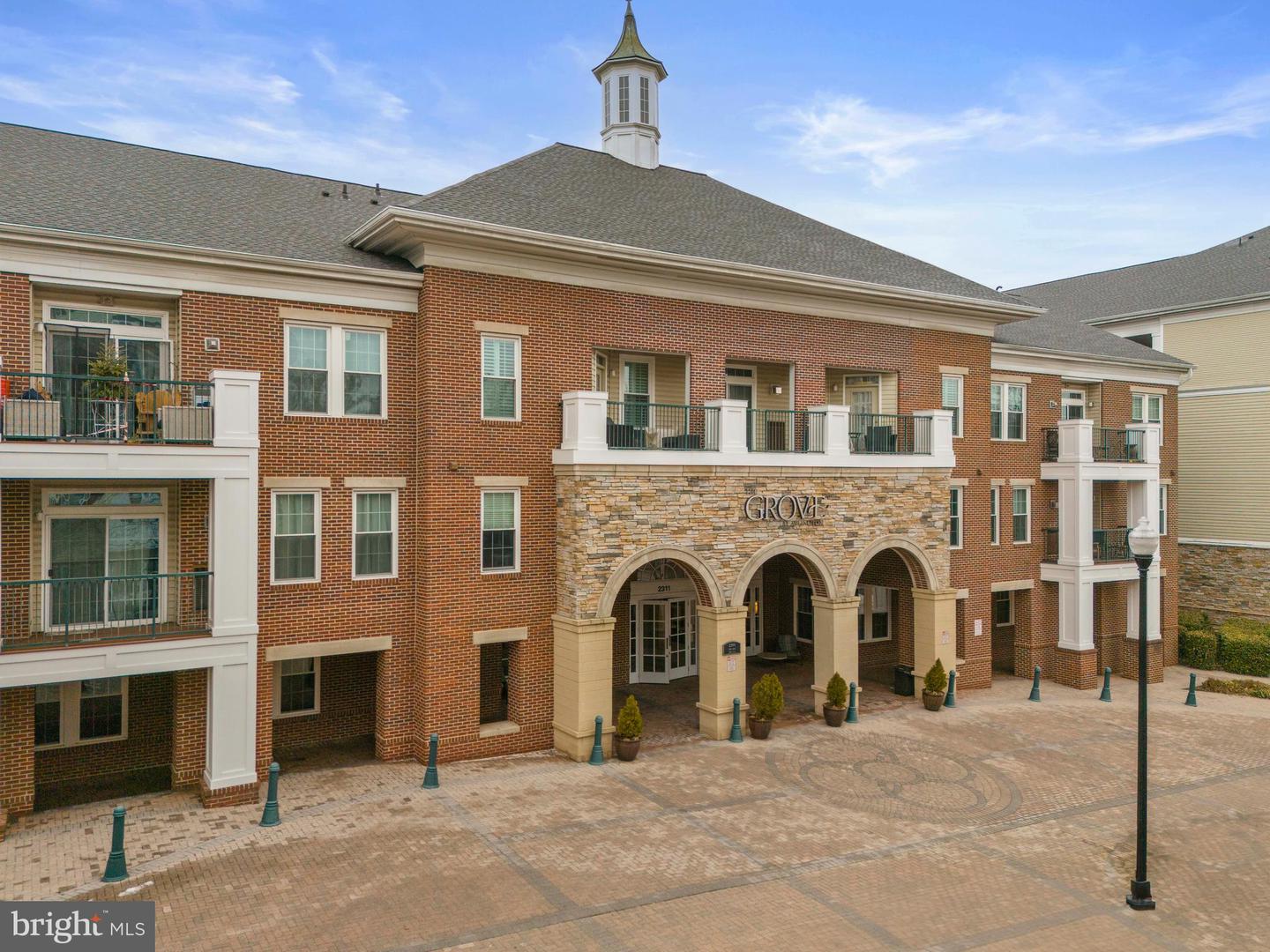 2321 25TH ST S #2-106, ARLINGTON, Virginia 22206, 2 Bedrooms Bedrooms, 6 Rooms Rooms,2 BathroomsBathrooms,Residential,For sale,2321 25TH ST S #2-106,VAAR2068664 MLS # VAAR2068664