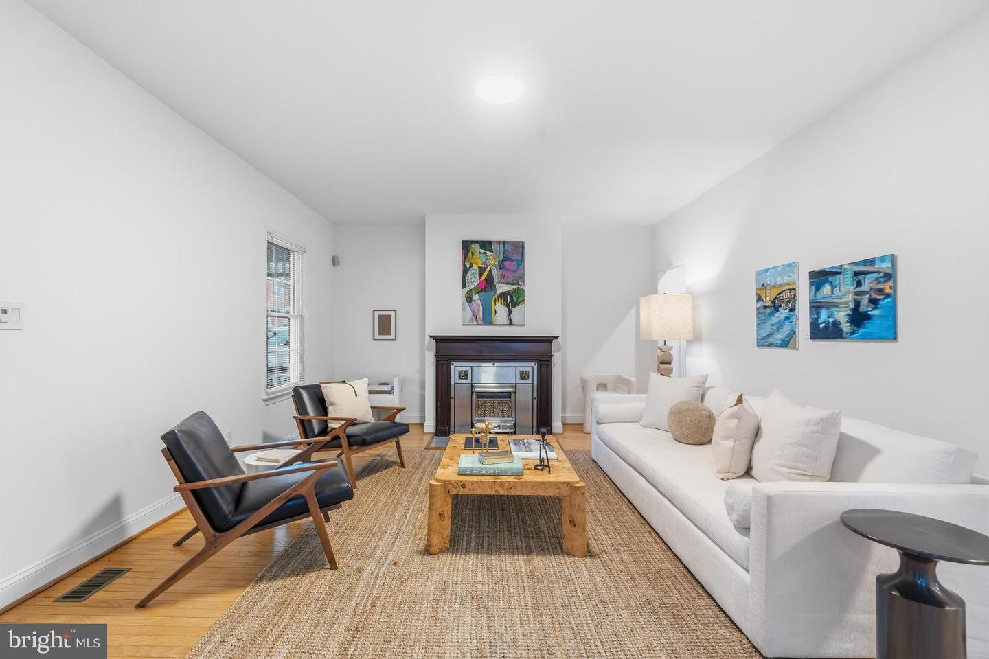 320 LAVERNE AVE, ALEXANDRIA, Virginia 22305, 3 Bedrooms Bedrooms, ,2 BathroomsBathrooms,Residential,For sale,320 LAVERNE AVE,VAAX2053976 MLS # VAAX2053976 320 LAVERNE AVE, ALEXANDRIA, Virginia 22305, 3 Bedrooms Bedrooms, ,2 BathroomsBathrooms,Residential,For sale,320 LAVERNE AVE,VAAX2053976 MLS # VAAX2053976