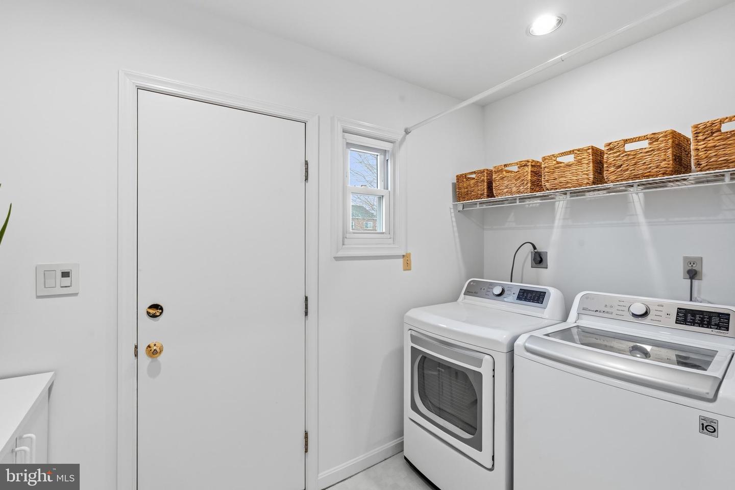 320 LAVERNE AVE, ALEXANDRIA, Virginia 22305, 3 Bedrooms Bedrooms, ,2 BathroomsBathrooms,Residential,For sale,320 LAVERNE AVE,VAAX2053976 MLS # VAAX2053976 320 LAVERNE AVE, ALEXANDRIA, Virginia 22305, 3 Bedrooms Bedrooms, ,2 BathroomsBathrooms,Residential,For sale,320 LAVERNE AVE,VAAX2053976 MLS # VAAX2053976