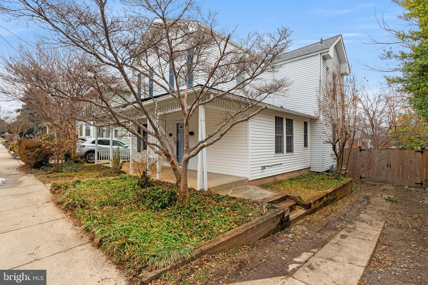 320 LAVERNE AVE, ALEXANDRIA, Virginia 22305, 3 Bedrooms Bedrooms, ,2 BathroomsBathrooms,Residential,For sale,320 LAVERNE AVE,VAAX2053976 MLS # VAAX2053976 320 LAVERNE AVE, ALEXANDRIA, Virginia 22305, 3 Bedrooms Bedrooms, ,2 BathroomsBathrooms,Residential,For sale,320 LAVERNE AVE,VAAX2053976 MLS # VAAX2053976