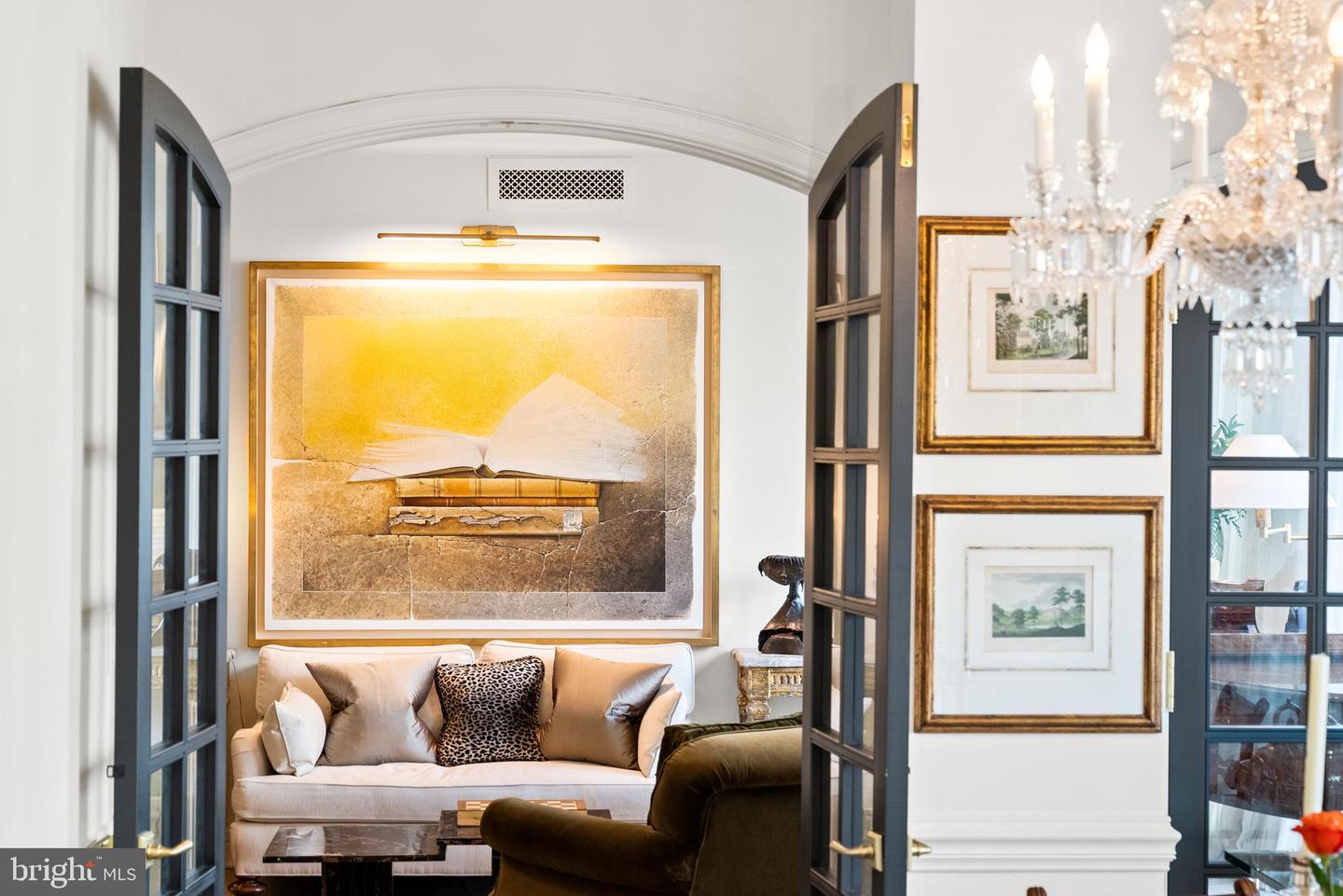 1155 23RD ST NW #7G, WASHINGTON, District Of Columbia 20037, 2 Bedrooms Bedrooms, ,3 BathroomsBathrooms,Residential,For sale,1155 23RD ST NW #7G,DCDC2245466 MLS # DCDC2245466