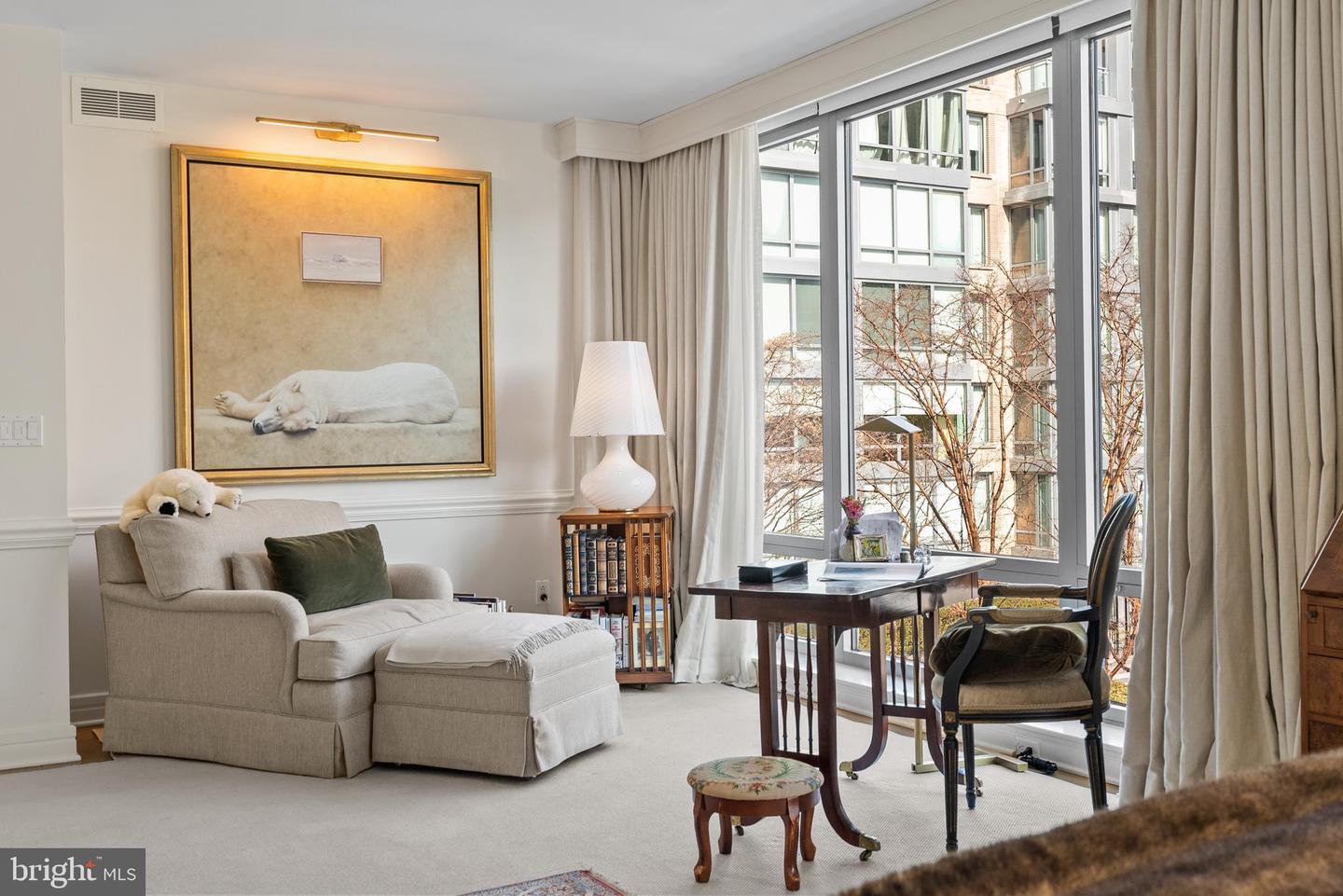 1155 23RD ST NW #7G, WASHINGTON, District Of Columbia 20037, 2 Bedrooms Bedrooms, ,3 BathroomsBathrooms,Residential,For sale,1155 23RD ST NW #7G,DCDC2245466 MLS # DCDC2245466