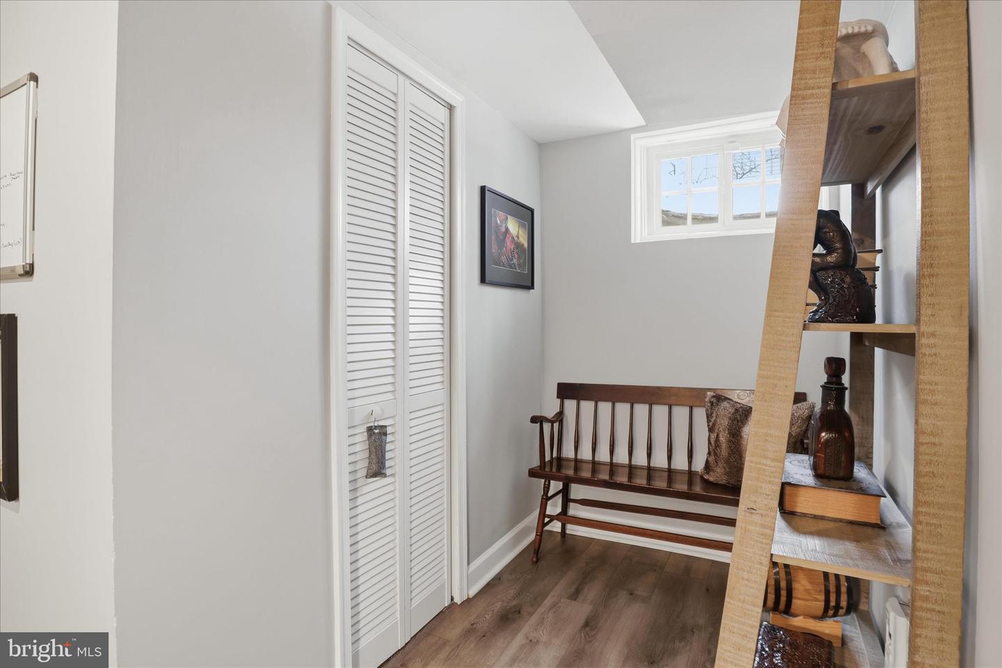 6711 FARRAGUT AVE, FALLS CHURCH, Virginia 22042, 3 Bedrooms Bedrooms, ,2 BathroomsBathrooms,Residential,For sale,6711 FARRAGUT AVE,VAFX2290140 MLS # VAFX2290140