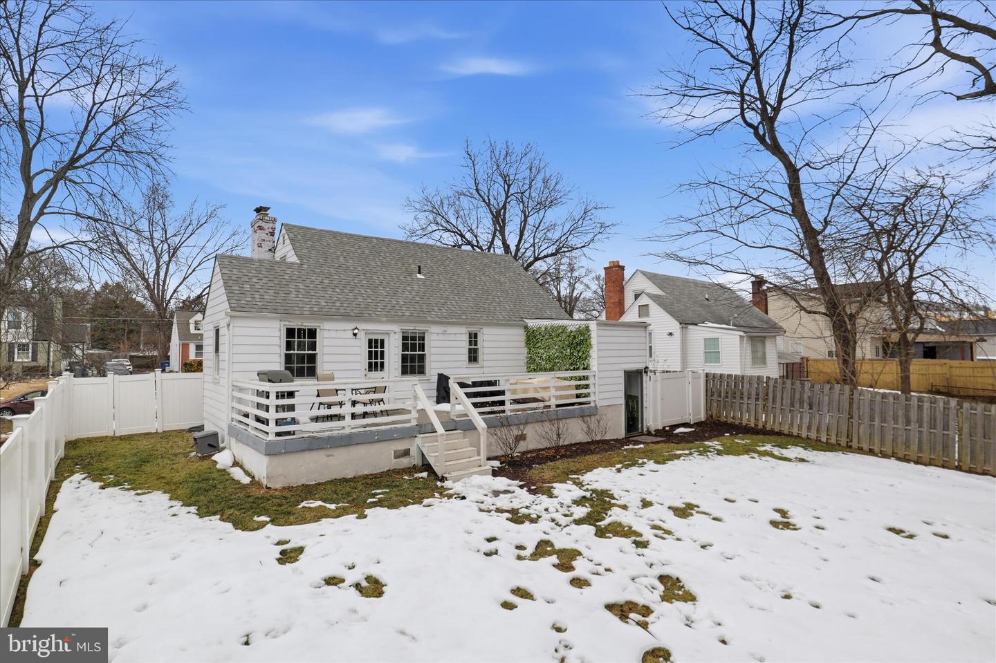 6711 FARRAGUT AVE, FALLS CHURCH, Virginia 22042, 3 Bedrooms Bedrooms, ,2 BathroomsBathrooms,Residential,For sale,6711 FARRAGUT AVE,VAFX2290140 MLS # VAFX2290140