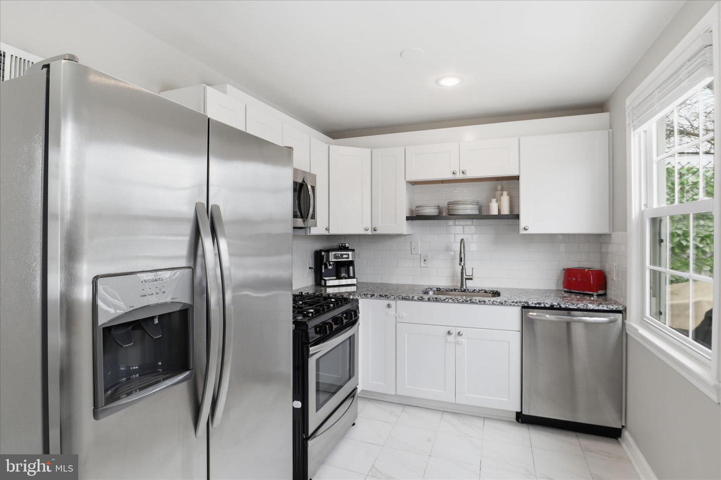 6711 FARRAGUT AVE, FALLS CHURCH, Virginia 22042, 3 Bedrooms Bedrooms, ,2 BathroomsBathrooms,Residential,For sale,6711 FARRAGUT AVE,VAFX2290140 MLS # VAFX2290140