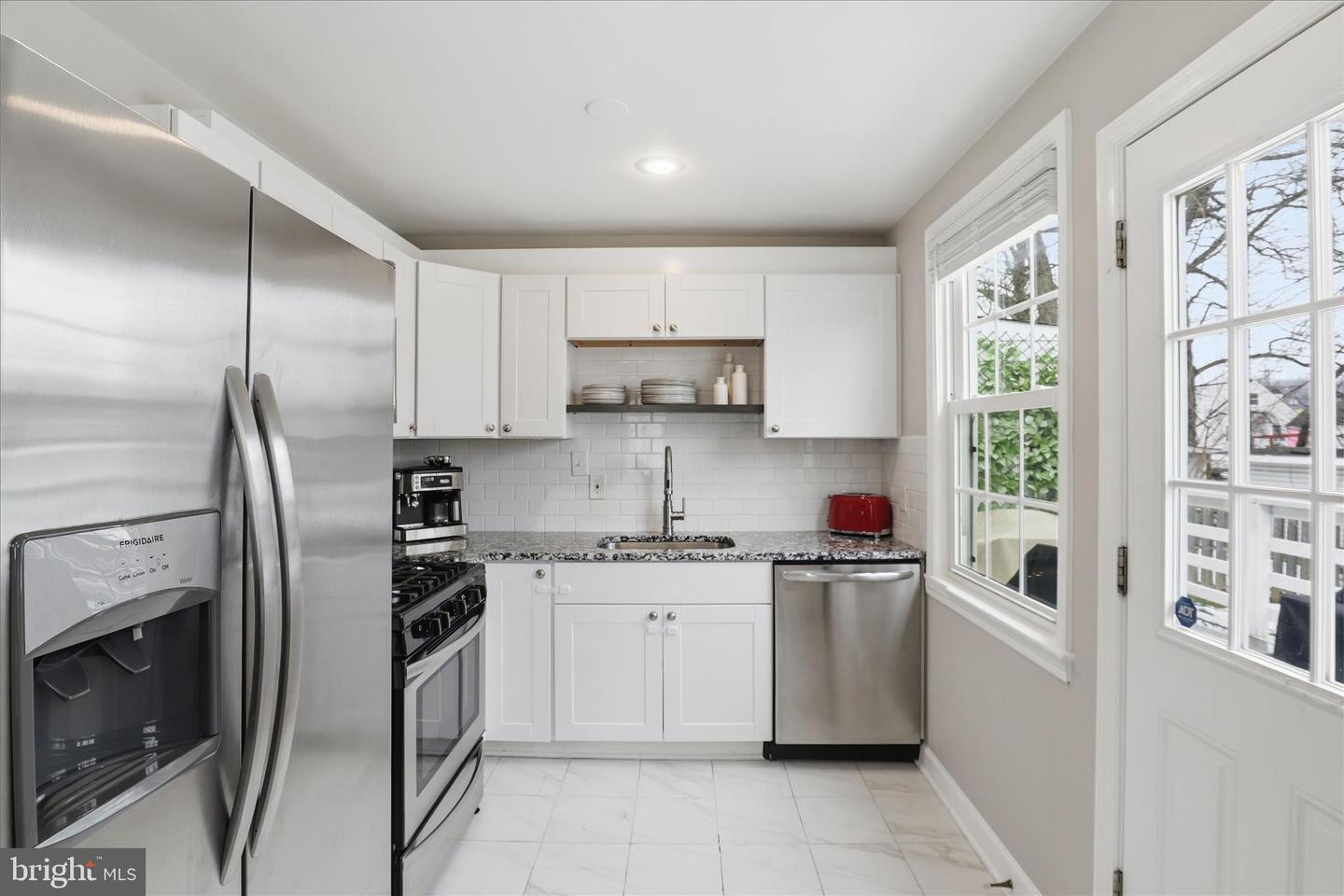 6711 FARRAGUT AVE, FALLS CHURCH, Virginia 22042, 3 Bedrooms Bedrooms, ,2 BathroomsBathrooms,Residential,For sale,6711 FARRAGUT AVE,VAFX2290140 MLS # VAFX2290140