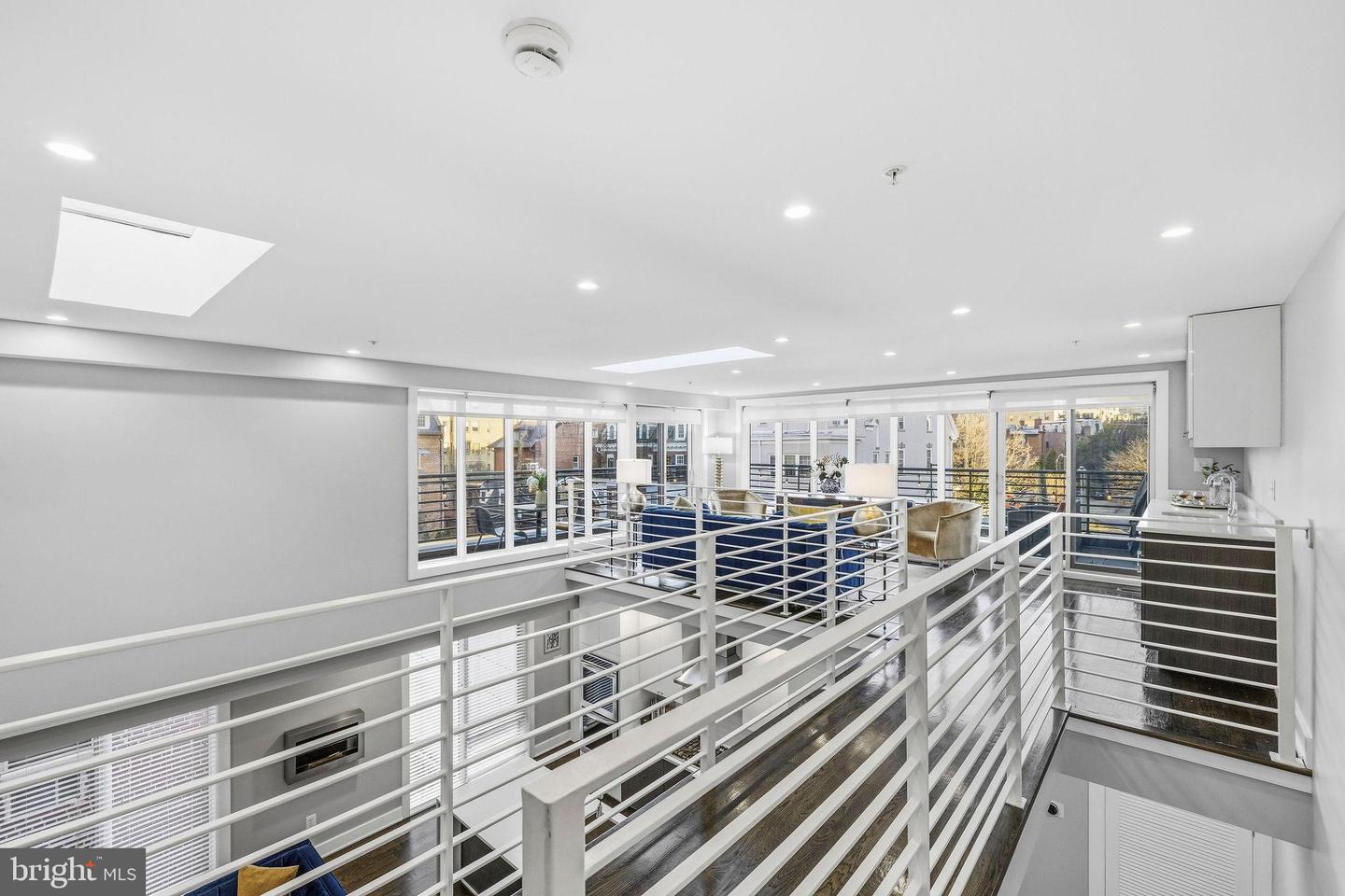 2012 NW KALORAMA RD NW #8, WASHINGTON, District Of Columbia 20009, 3 Bedrooms Bedrooms, ,3 BathroomsBathrooms,Residential,For sale,2012 NW KALORAMA RD NW #8,DCDC2245470 MLS # DCDC2245470