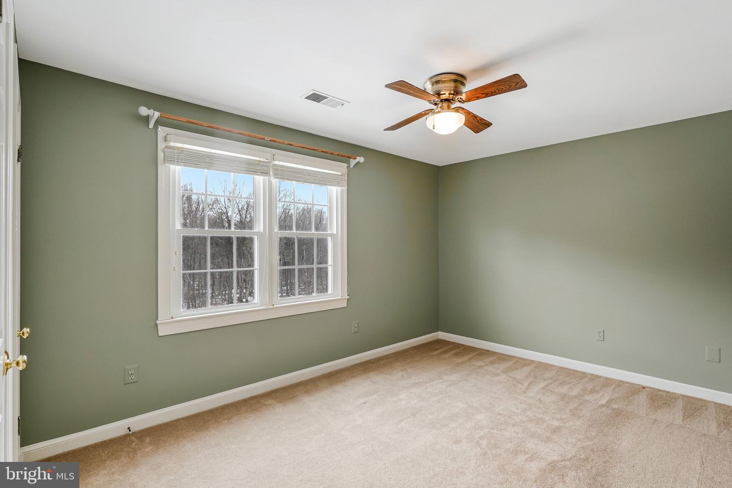 10500 MOUNT SUNAPEE RD., VIENNA, Virginia 22182, 6 Bedrooms Bedrooms, ,4 BathroomsBathrooms,Residential,For sale,10500 MOUNT SUNAPEE RD.,VAFX2290146 MLS # VAFX2290146