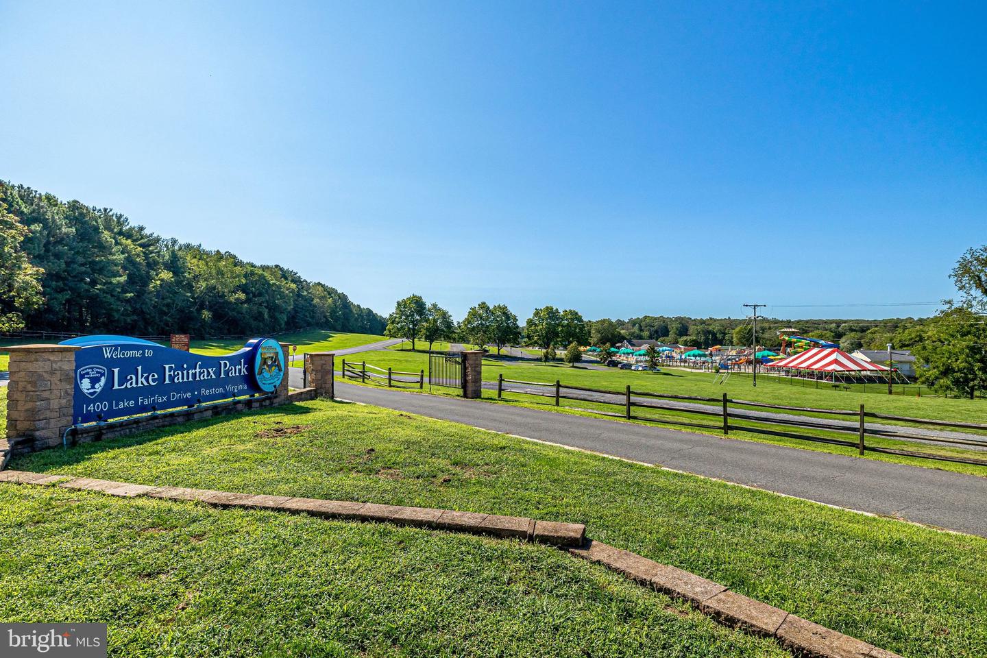 10500 MOUNT SUNAPEE RD., VIENNA, Virginia 22182, 6 Bedrooms Bedrooms, ,4 BathroomsBathrooms,Residential,For sale,10500 MOUNT SUNAPEE RD.,VAFX2290146 MLS # VAFX2290146