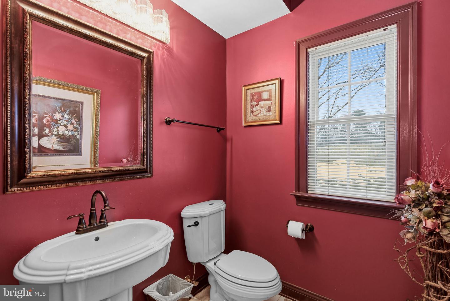 16655 MACNAUGHTON CT, PURCELLVILLE, Virginia 20132, 6 Bedrooms Bedrooms, ,5 BathroomsBathrooms,Residential,For sale,16655 MACNAUGHTON CT,VALO2115618 MLS # VALO2115618