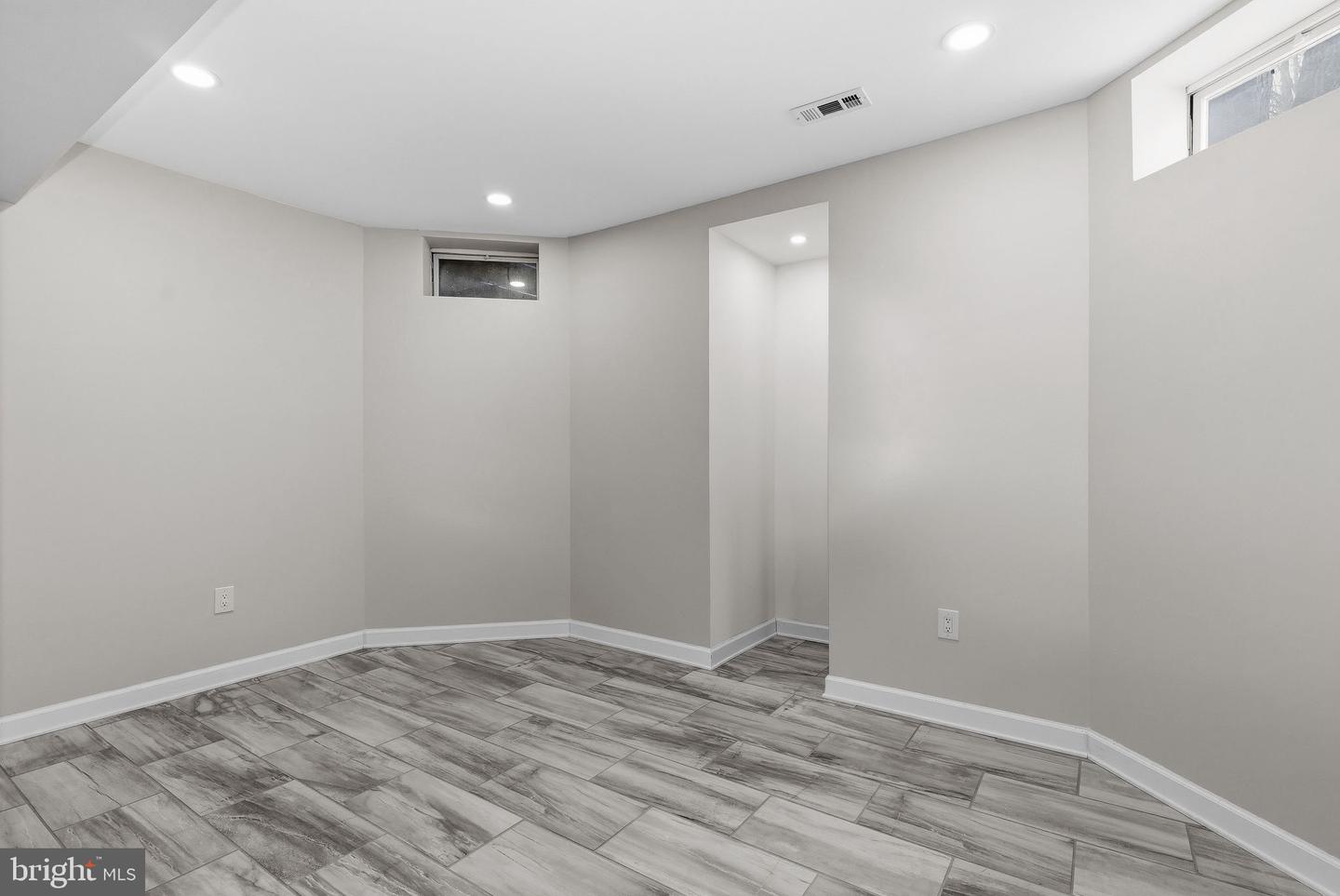 16655 MACNAUGHTON CT, PURCELLVILLE, Virginia 20132, 6 Bedrooms Bedrooms, ,5 BathroomsBathrooms,Residential,For sale,16655 MACNAUGHTON CT,VALO2115618 MLS # VALO2115618