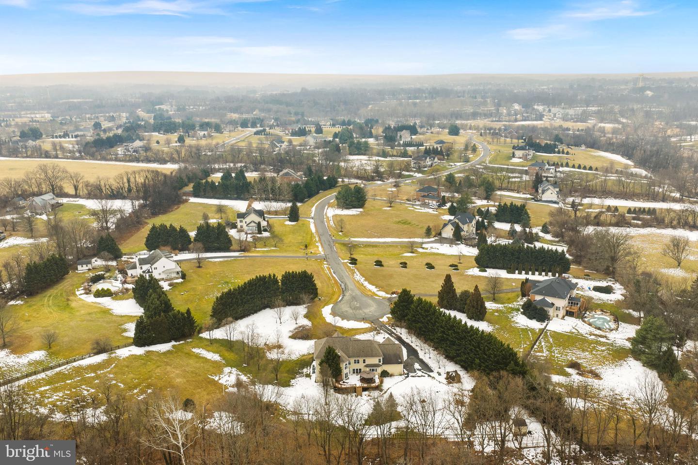 16655 MACNAUGHTON CT, PURCELLVILLE, Virginia 20132, 6 Bedrooms Bedrooms, ,5 BathroomsBathrooms,Residential,For sale,16655 MACNAUGHTON CT,VALO2115618 MLS # VALO2115618