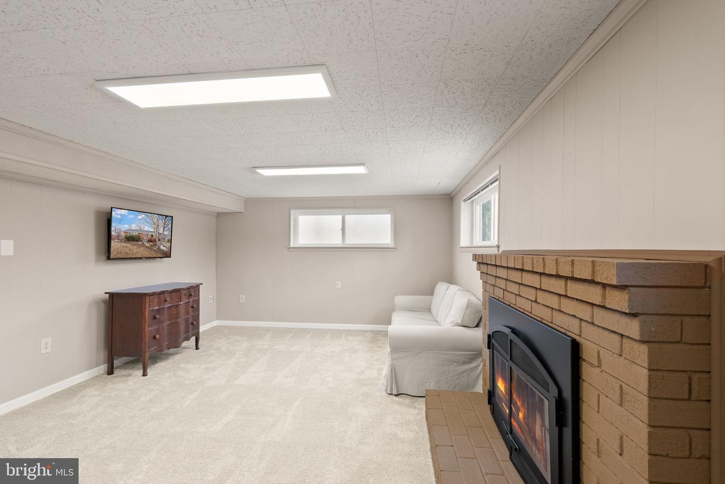 8108 CARRICK LN, SPRINGFIELD, Virginia 22151, 4 Bedrooms Bedrooms, ,3 BathroomsBathrooms,Residential,For sale,8108 CARRICK LN,VAFX2290154 MLS # VAFX2290154 8108 CARRICK LN, SPRINGFIELD, Virginia 22151, 4 Bedrooms Bedrooms, ,3 BathroomsBathrooms,Residential,For sale,8108 CARRICK LN,VAFX2290154 MLS # VAFX2290154