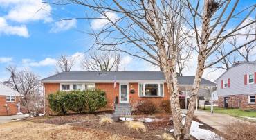 8108 CARRICK LN, SPRINGFIELD, Virginia 22151, 4 Bedrooms Bedrooms, ,3 BathroomsBathrooms,Residential,For sale,8108 CARRICK LN,VAFX2290154 MLS # VAFX2290154