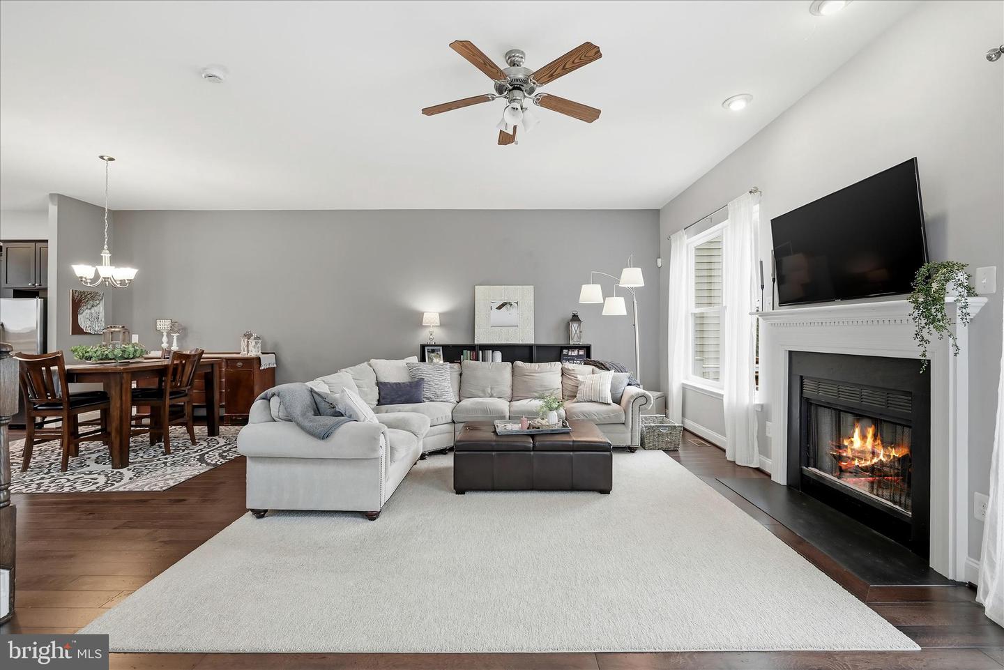 221 COBBLE STONE DR, WINCHESTER, Virginia 22602, 4 Bedrooms Bedrooms, ,3 BathroomsBathrooms,Residential,For sale,221 COBBLE STONE DR,VAFV2039498 MLS # VAFV2039498