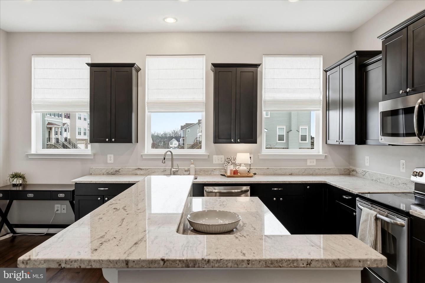 221 COBBLE STONE DR, WINCHESTER, Virginia 22602, 4 Bedrooms Bedrooms, ,3 BathroomsBathrooms,Residential,For sale,221 COBBLE STONE DR,VAFV2039498 MLS # VAFV2039498