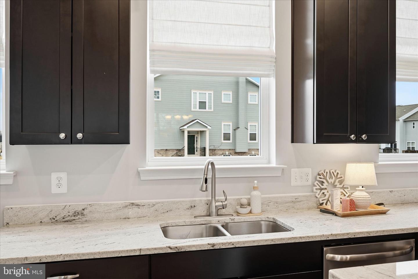 221 COBBLE STONE DR, WINCHESTER, Virginia 22602, 4 Bedrooms Bedrooms, ,3 BathroomsBathrooms,Residential,For sale,221 COBBLE STONE DR,VAFV2039498 MLS # VAFV2039498