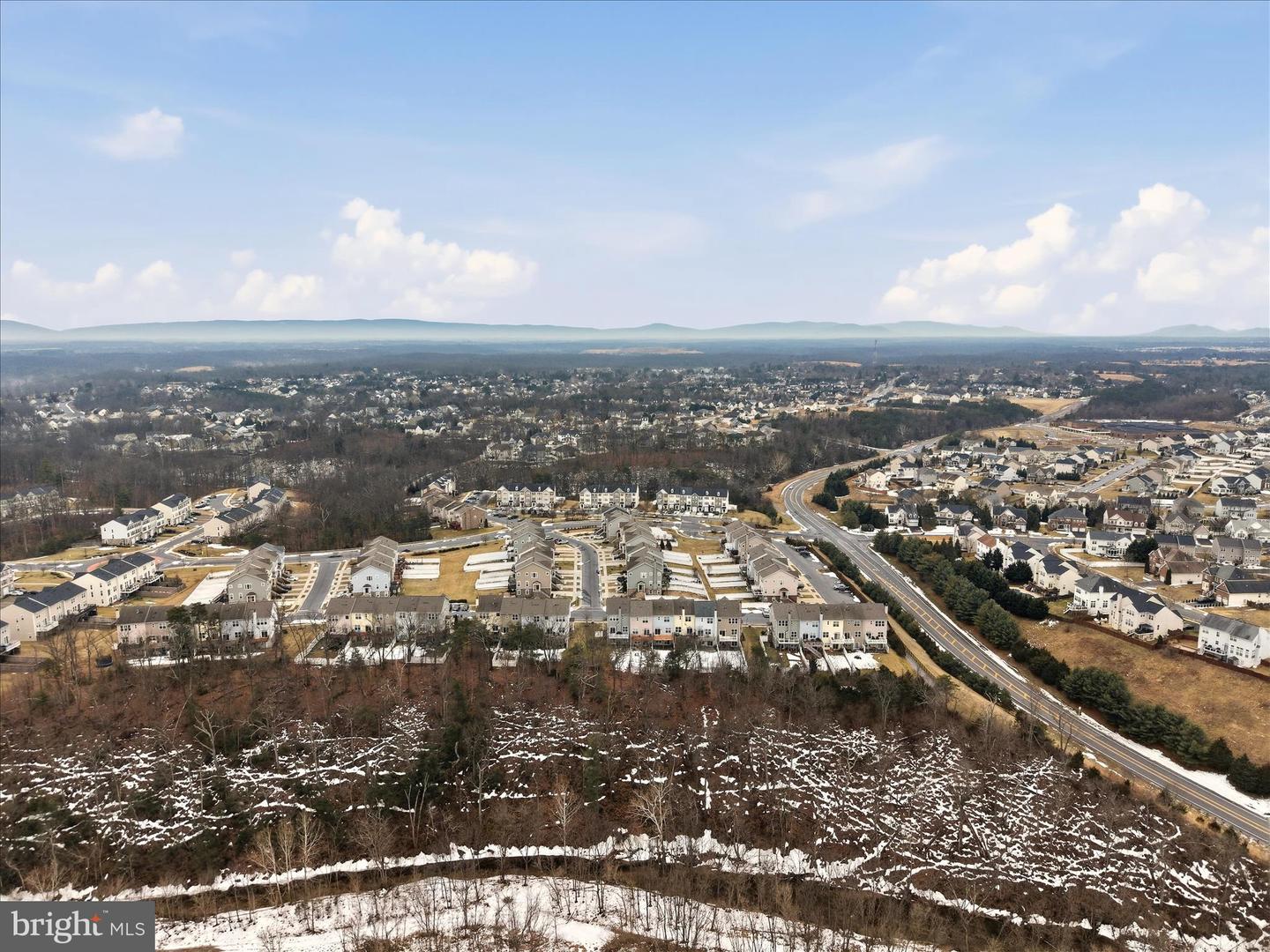 221 COBBLE STONE DR, WINCHESTER, Virginia 22602, 4 Bedrooms Bedrooms, ,3 BathroomsBathrooms,Residential,For sale,221 COBBLE STONE DR,VAFV2039498 MLS # VAFV2039498